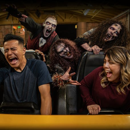 Six Flags Magic Mountain welcomes Fright Fest Extreme this fall.