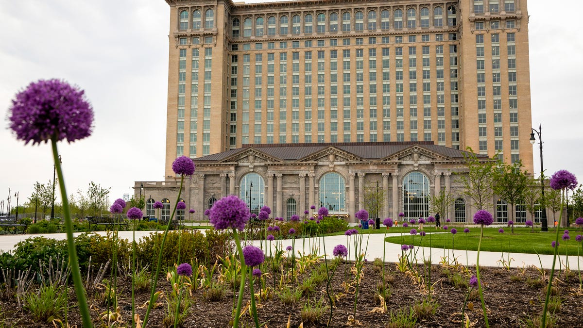 How about train service at Michigan Central Station? | Letters