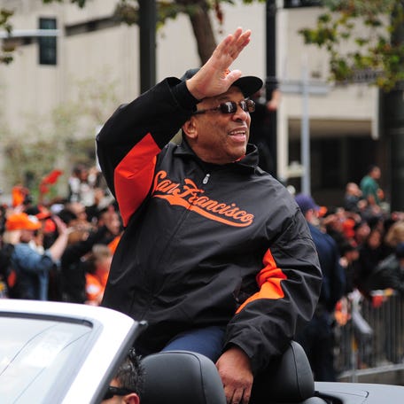 Orlando Cepeda, seen here during the Giants' World Series parade in 2012, has died at 86.