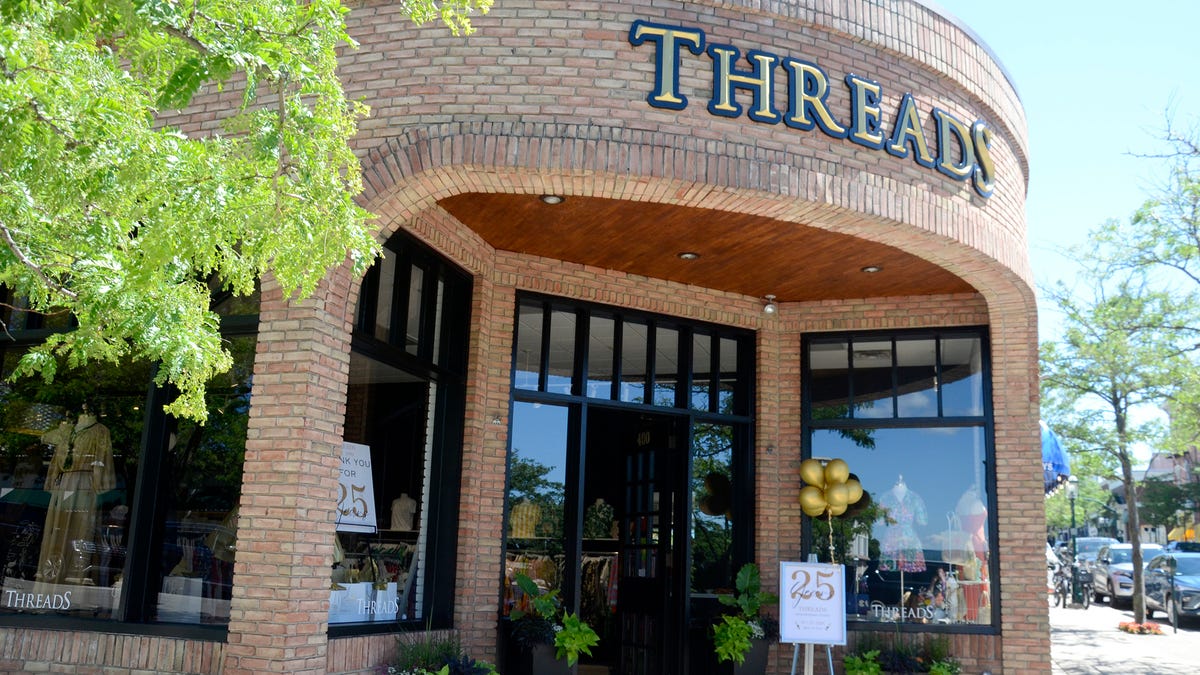 Clothing store Threads celebrates 25th anniversary in Northern Michigan