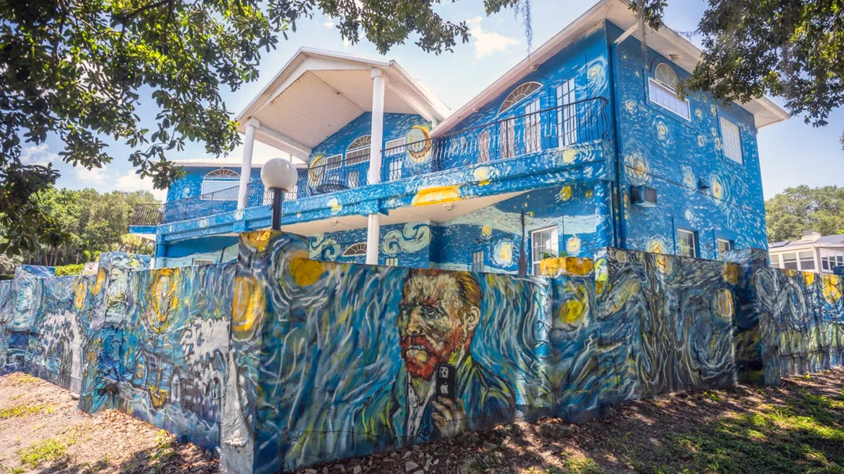 Documentary tells “love story” behind a Van Gogh house in Florida
