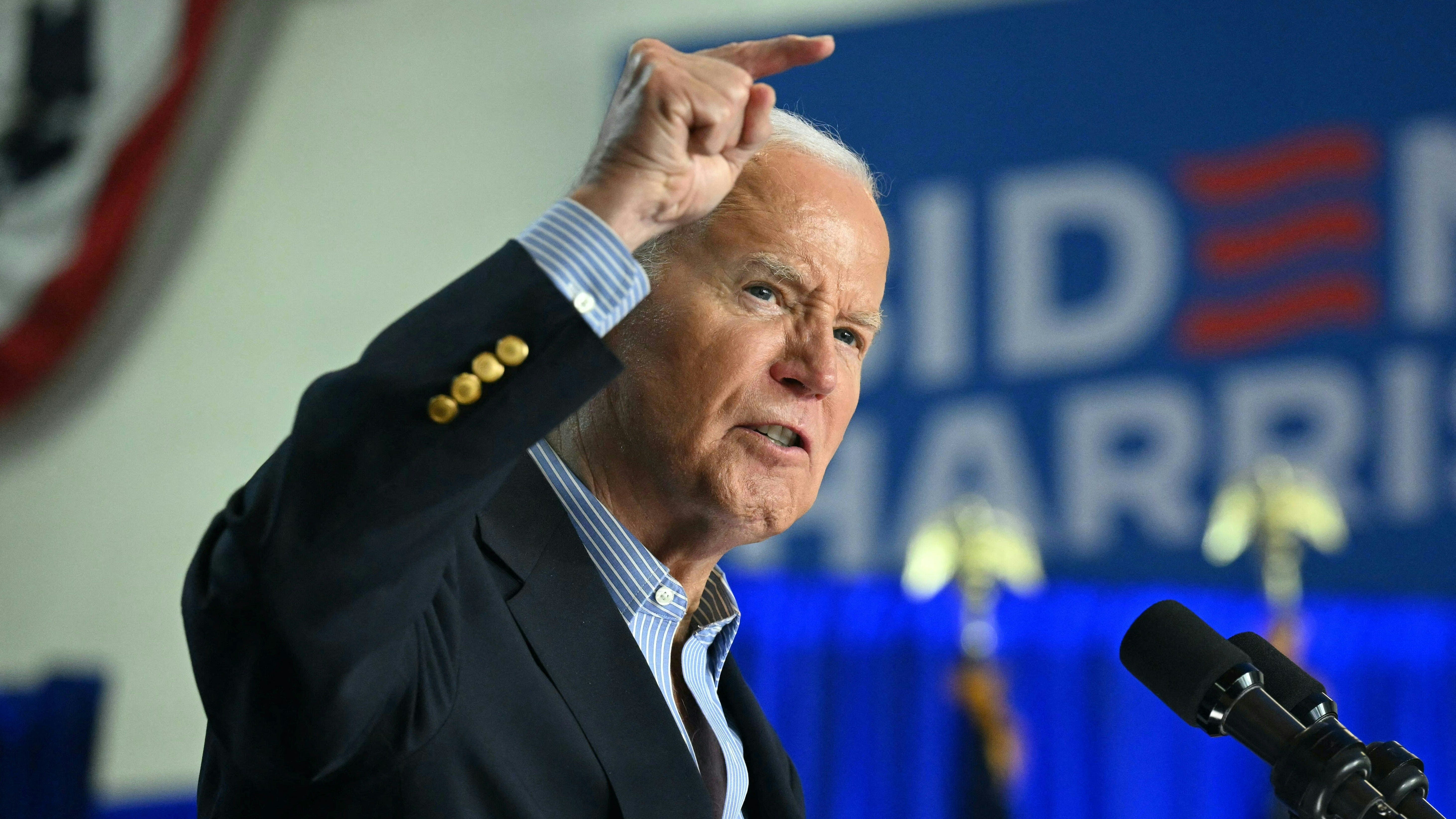 'They're trying to push me out,' Biden tells voters
