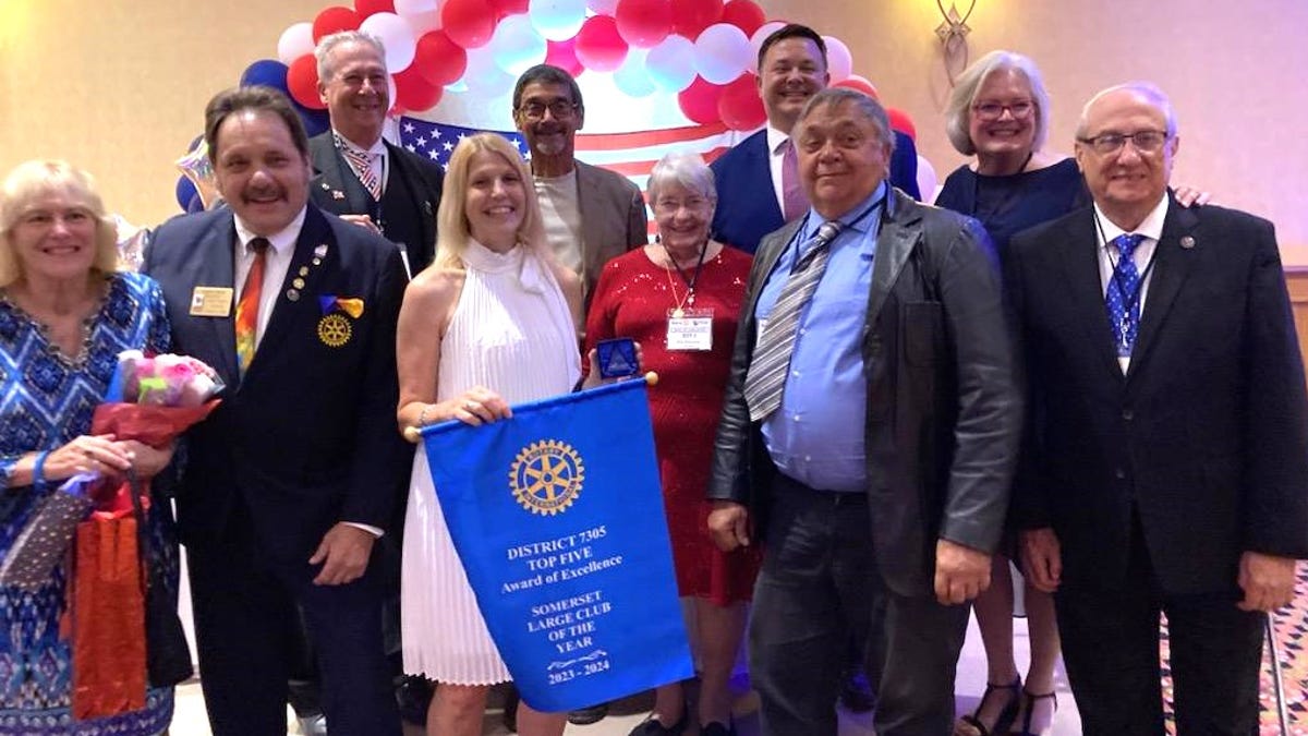 Rotary Club of Somerset named Large Club of the Year in District 7305