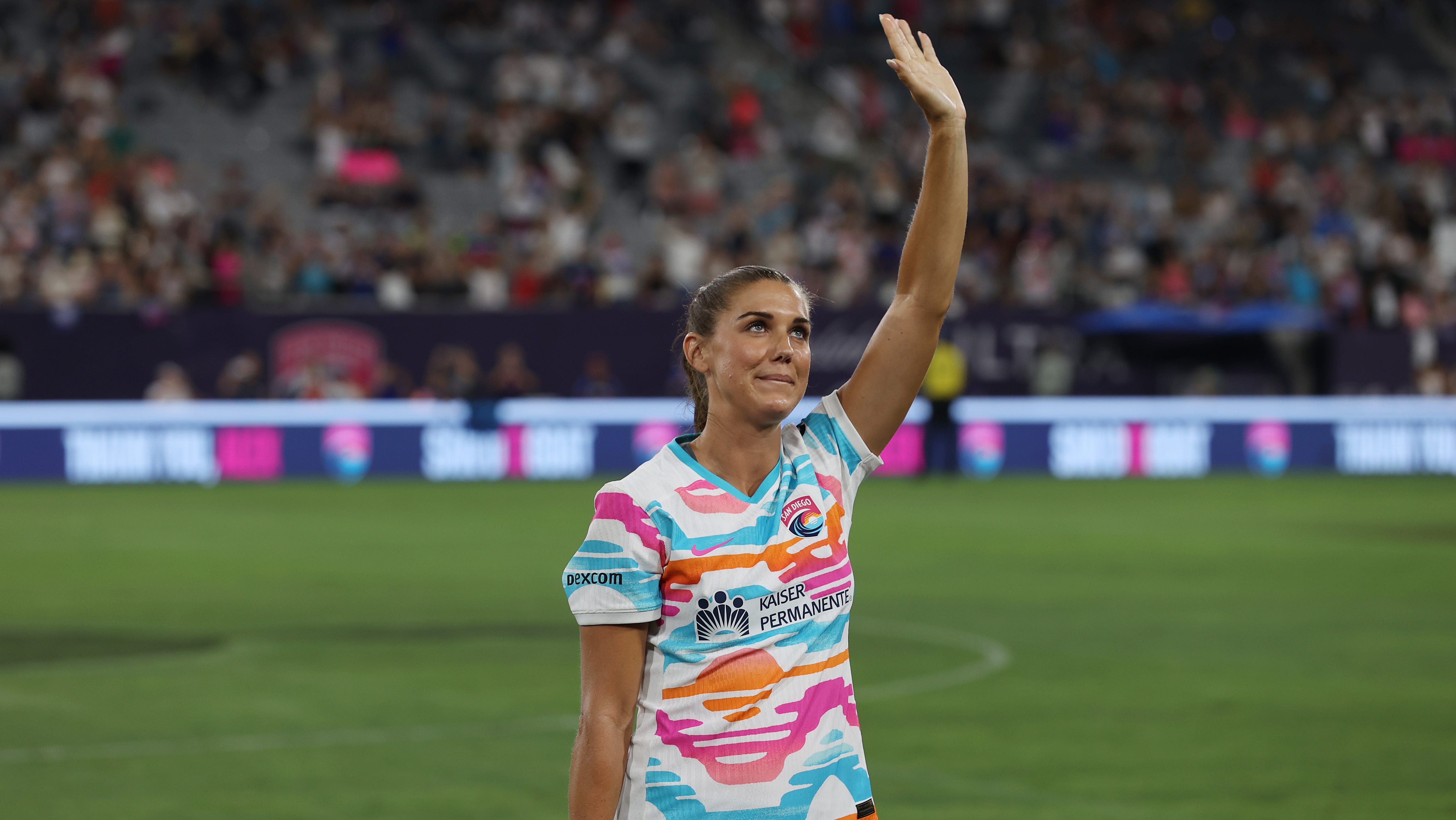 Ex-USWNT star Morgan hints at owning soccer team 'in coming months'