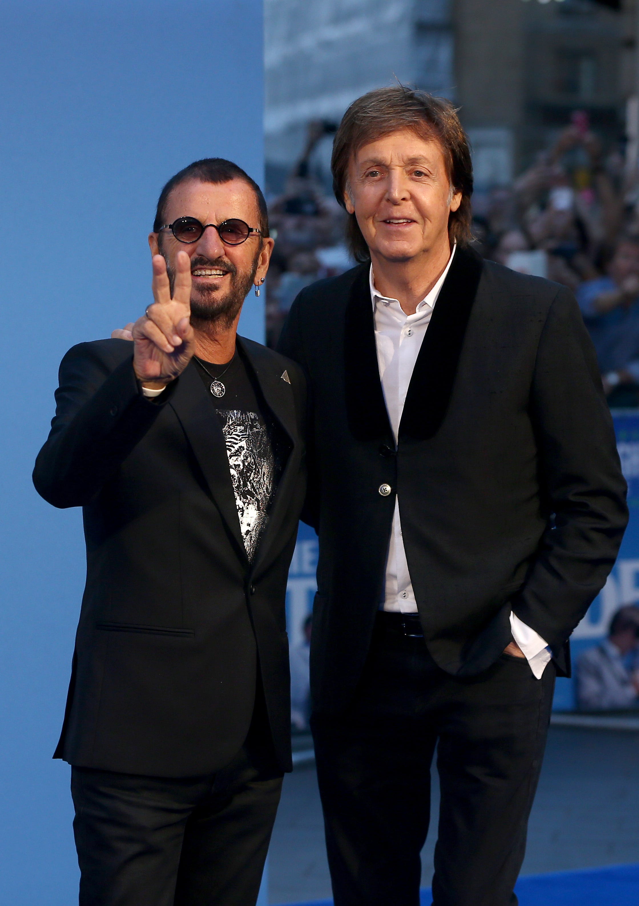 Paul McCartney reunites with Ringo Starr at London concert