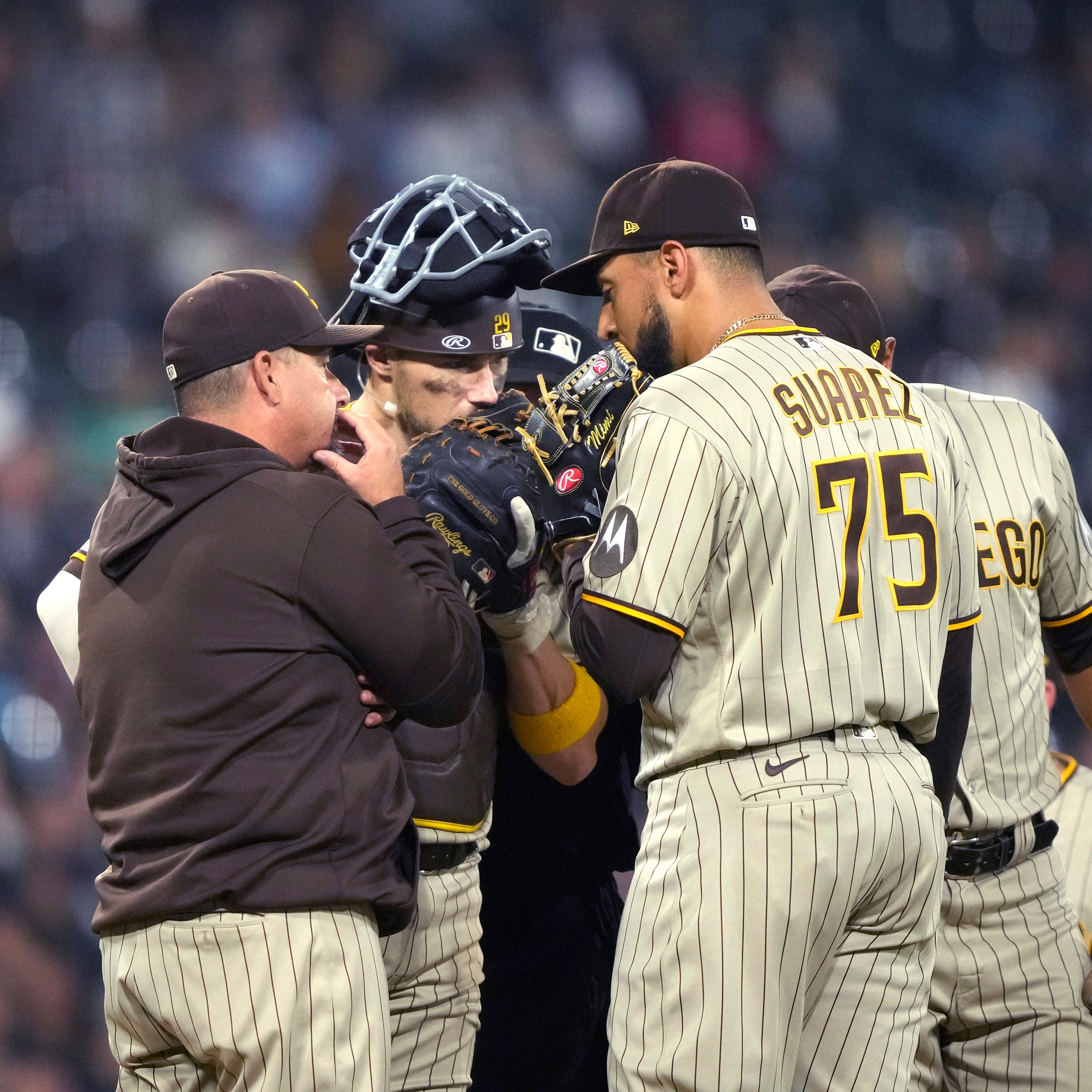 Hardy pitches Tigers to 3-2 win over White Sox