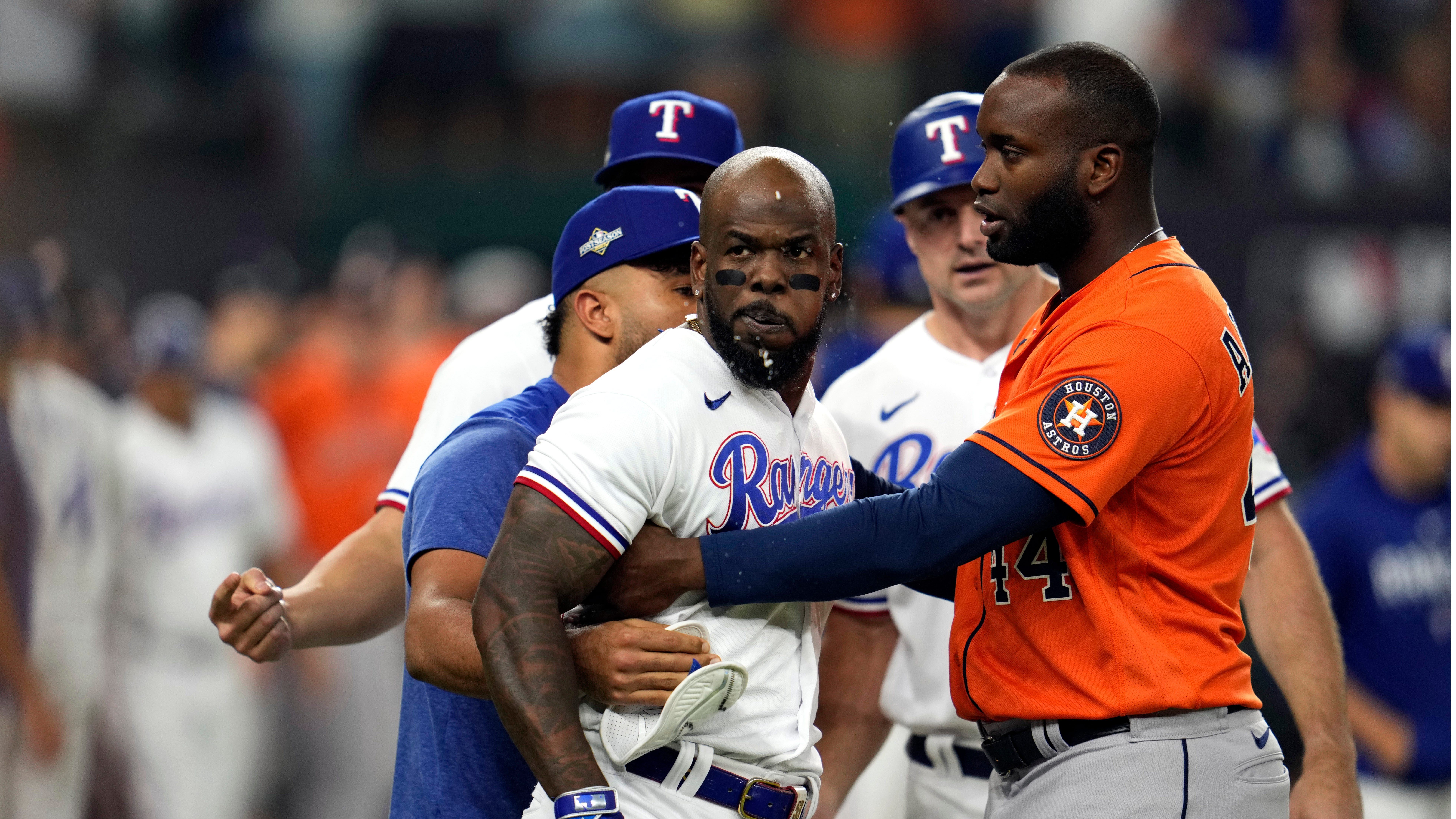 Altuve's clutch HR gives Astros 3-2 lead in testy ALCS