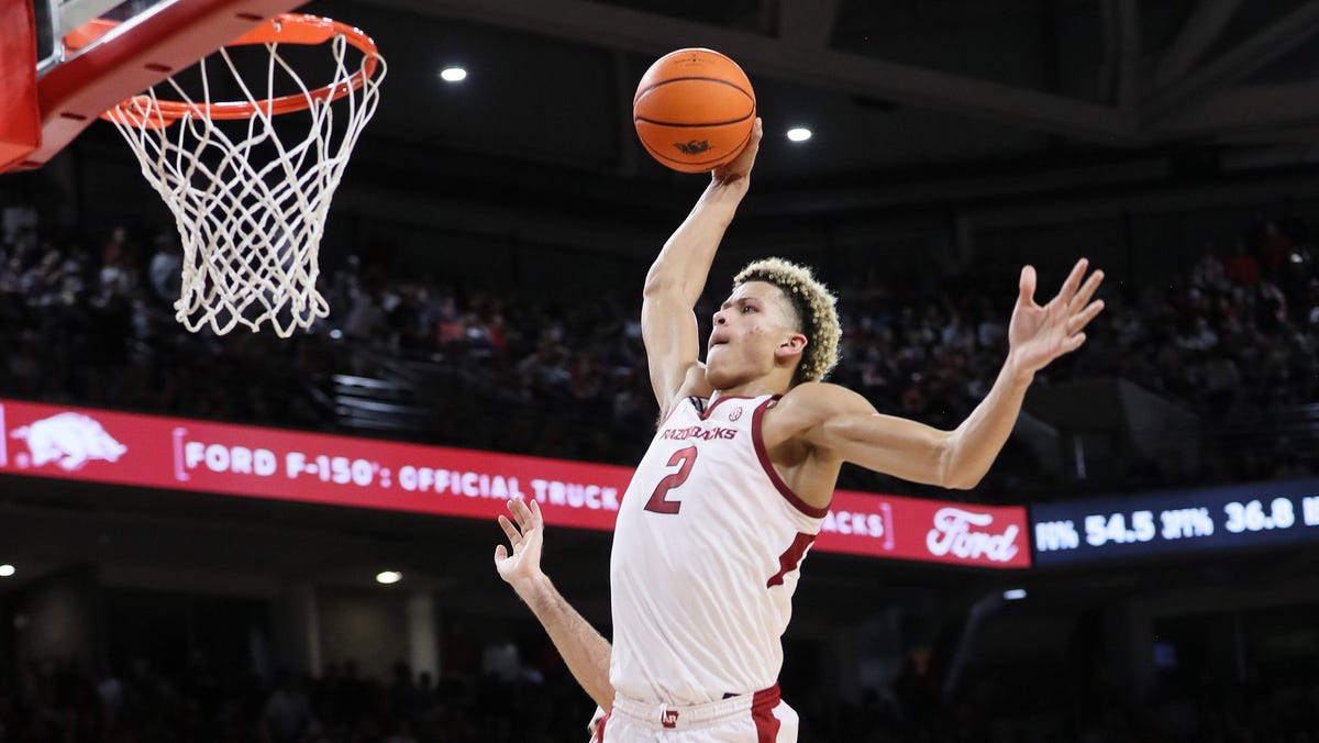 Arkansas basketball’s Trevon Brazile set for reunion after tearing ACL vs. UNC-G in 2022