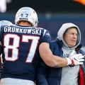 Rob Gronkowski explains why Bill Belichick is his new favorite person