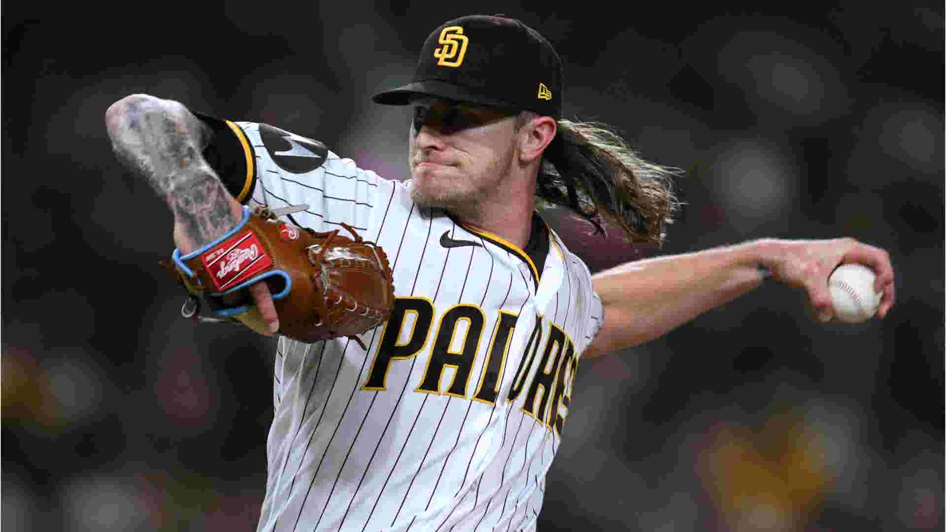 Brewers trade closer Josh Hader to San Diego Padres