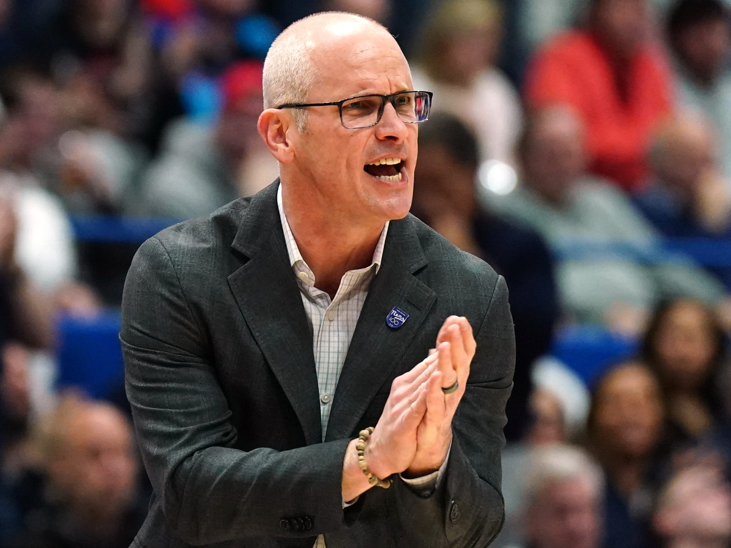 UConn Coach Dan Hurley Salary - USA TODAY