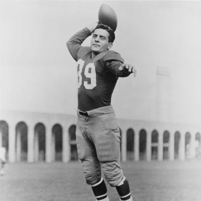 1934 Eagles' uniforms really didn't age well - PressReader