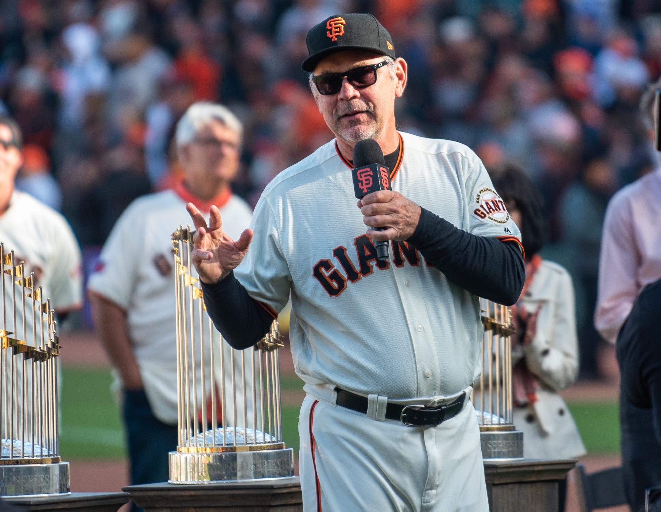 Bruce Bochy is 4 wins away from leading his third different