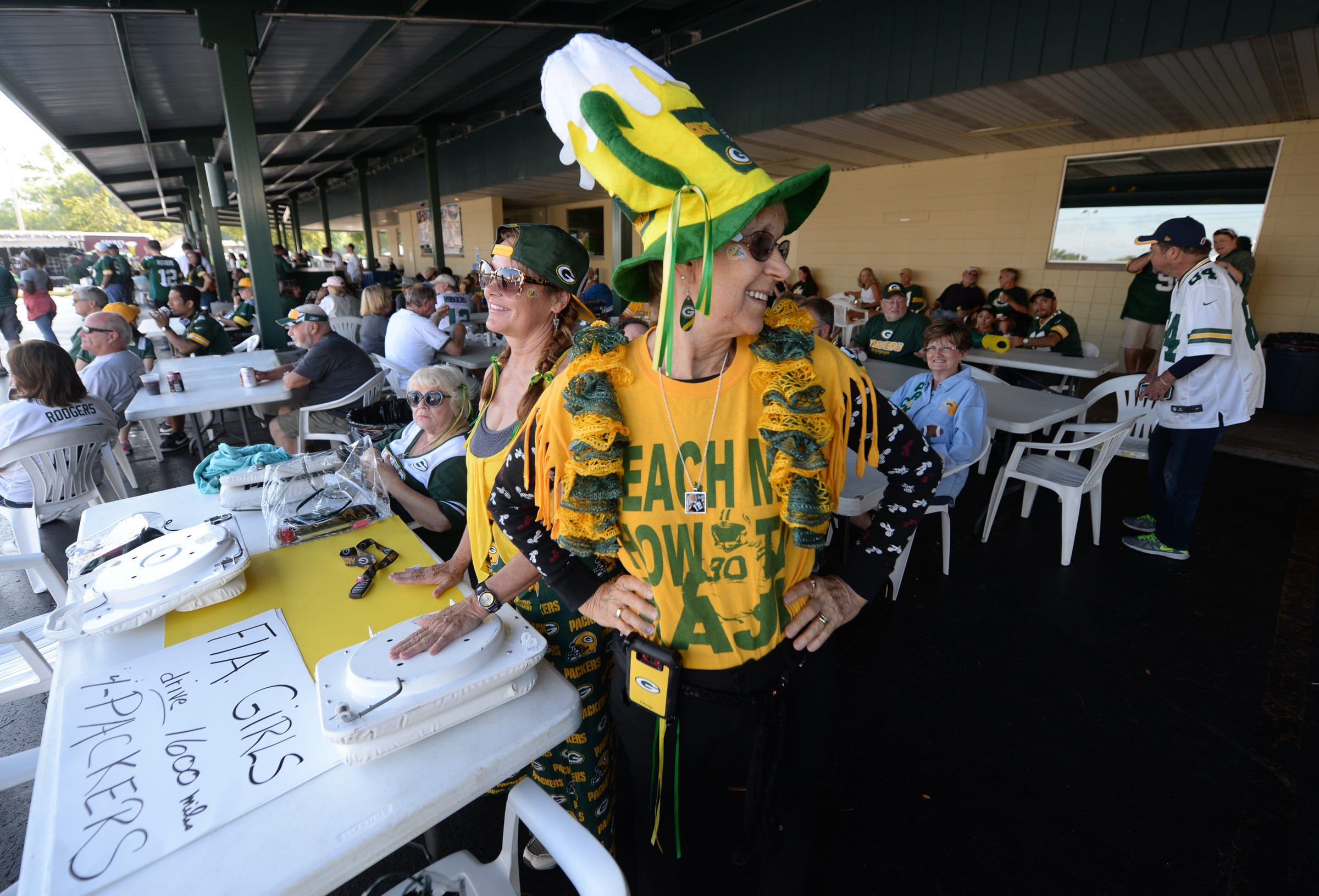 Packers schedule: Lambeau Field businesses excited for return of fans