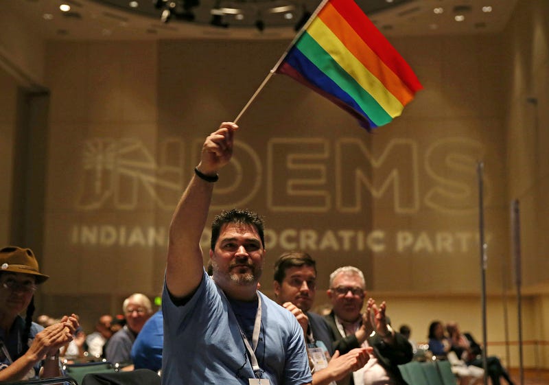 Pete Buttigieg Embraces LGBTQ Community In His 2020 Campaign But It ...