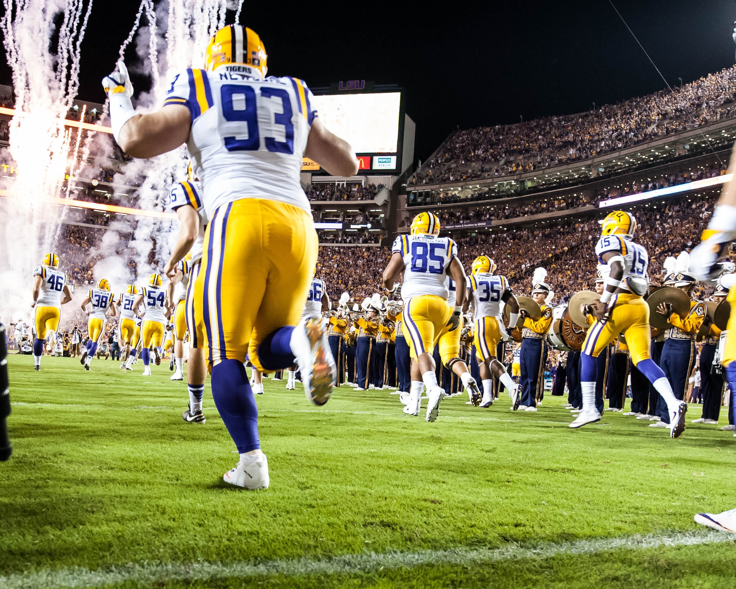 Is that Chris Rock? No, it's LSU cornerback Andraez 'Greedy' Williams