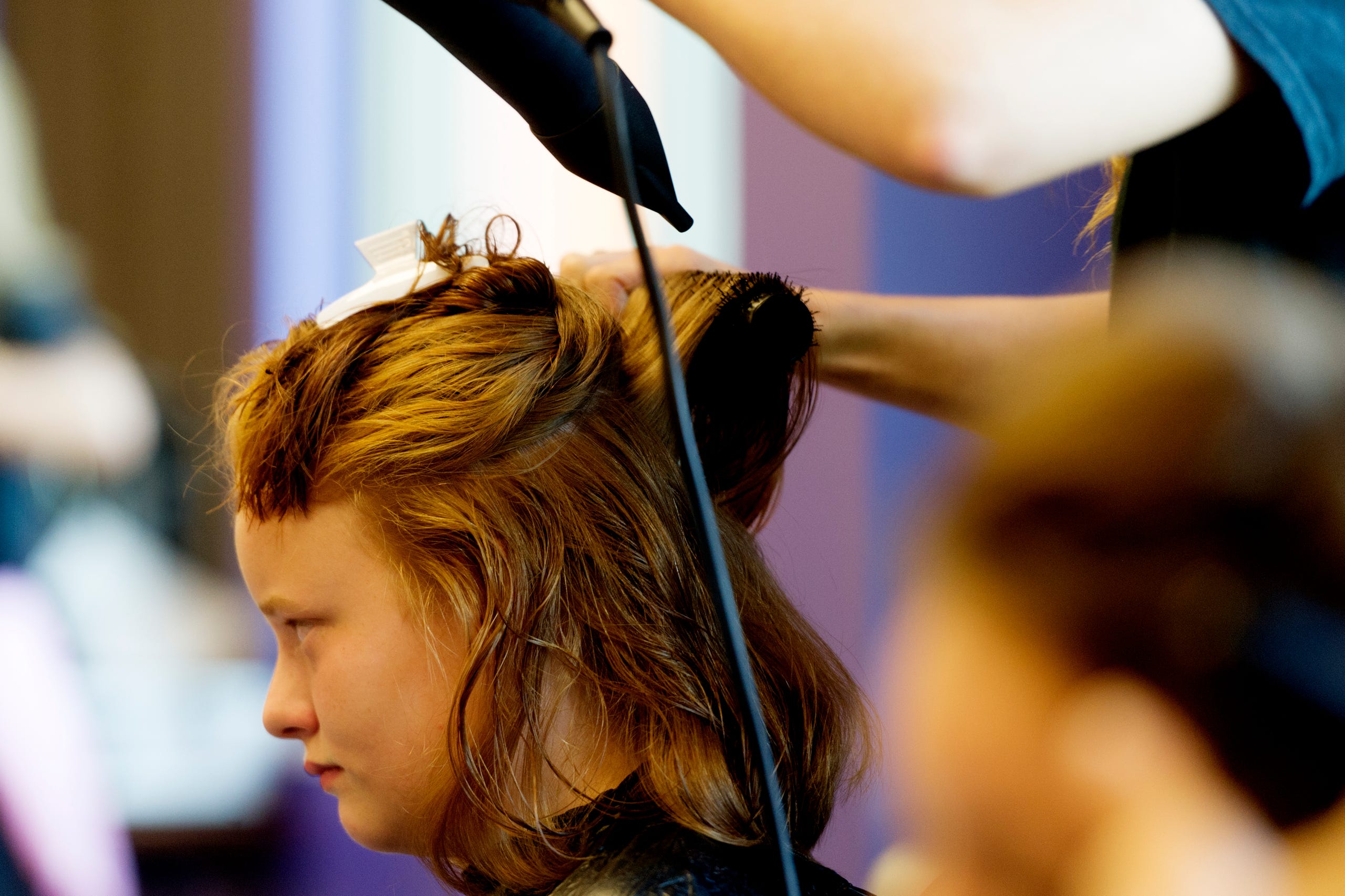 Girls Receive The Full Salon Experience At Boys Girls Club