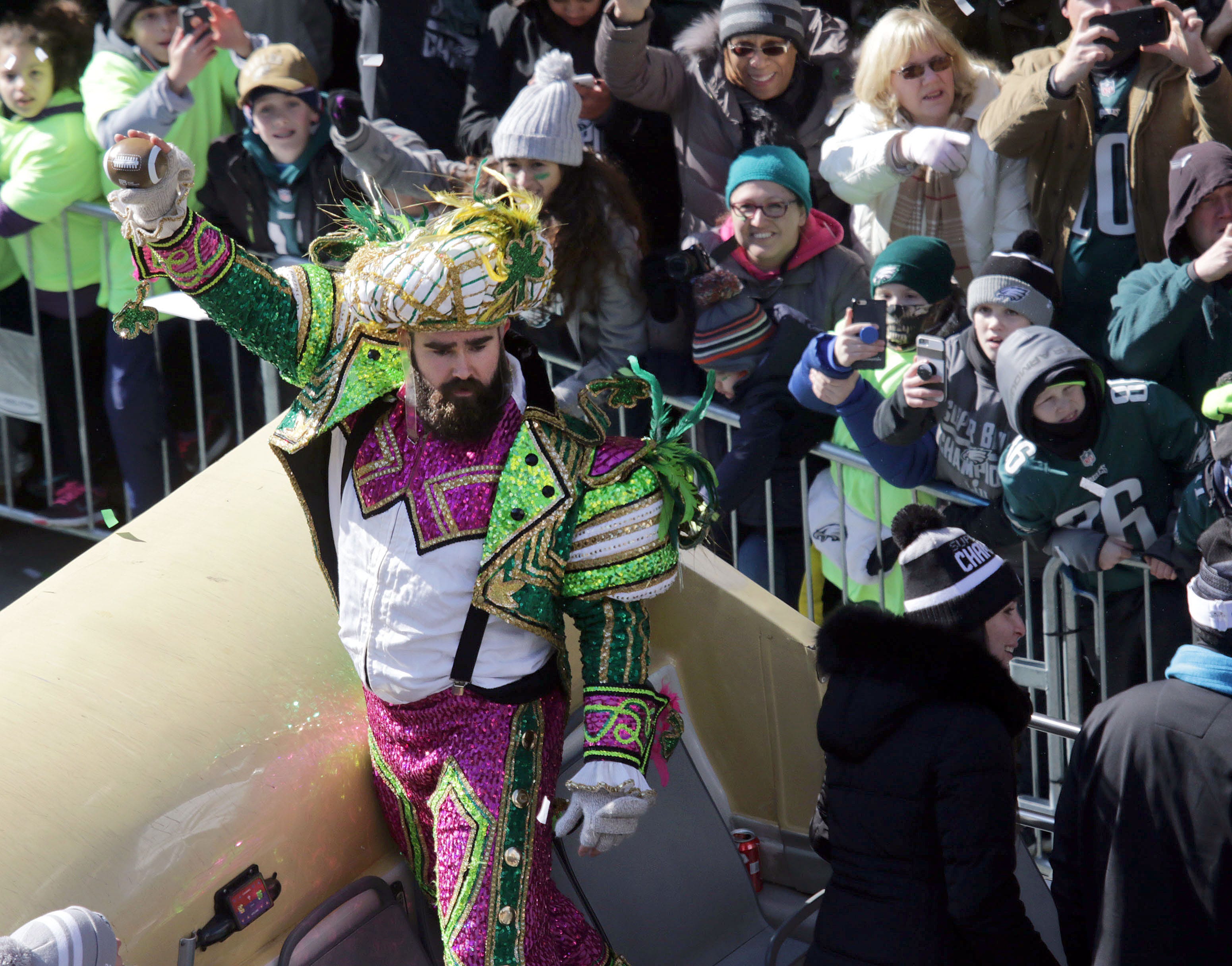 Eagles’ Super Bowl victory parade gives Philadelphia its longawaited