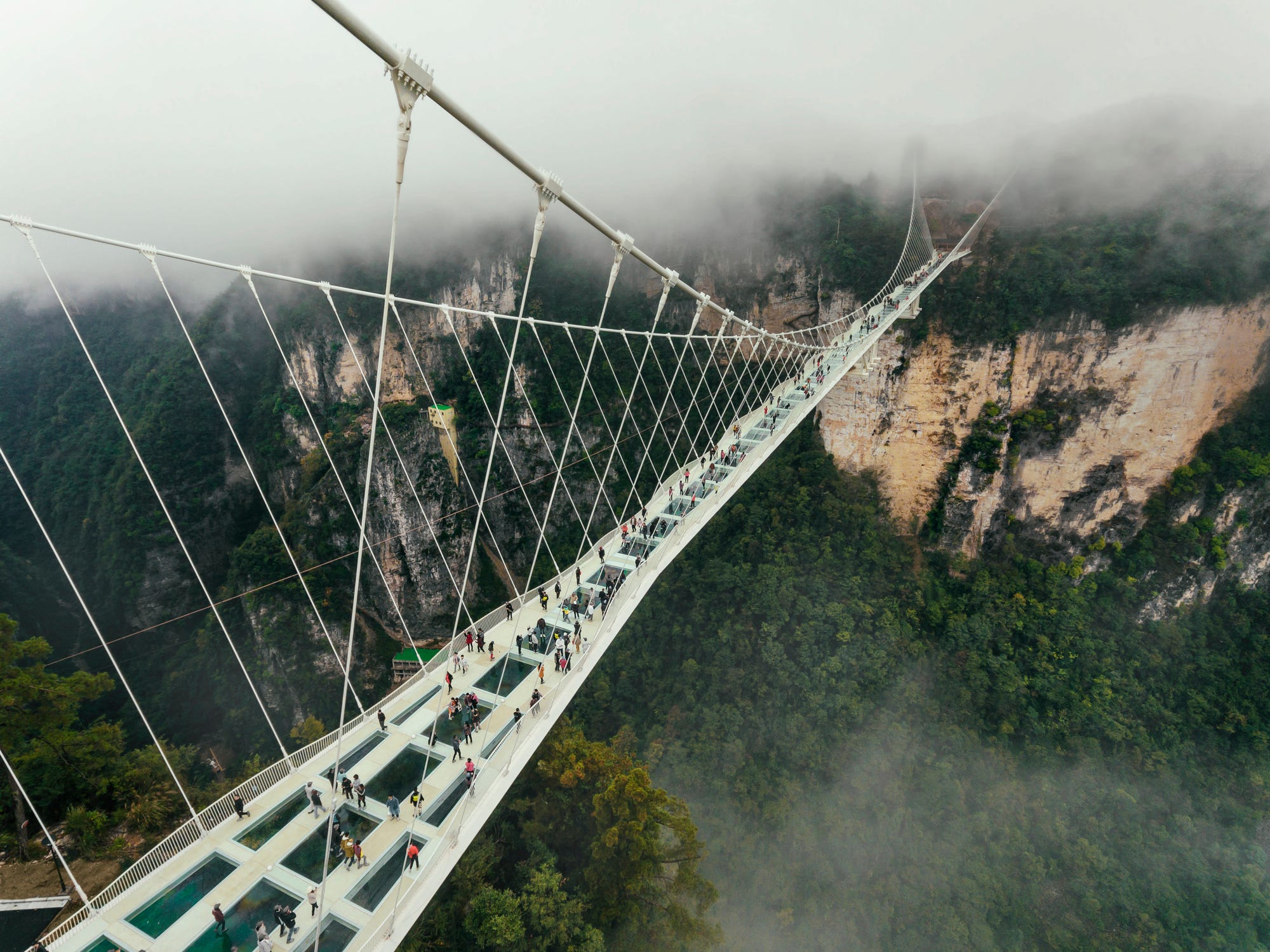 This Is The Longest And Highest Glass Bridge In The World