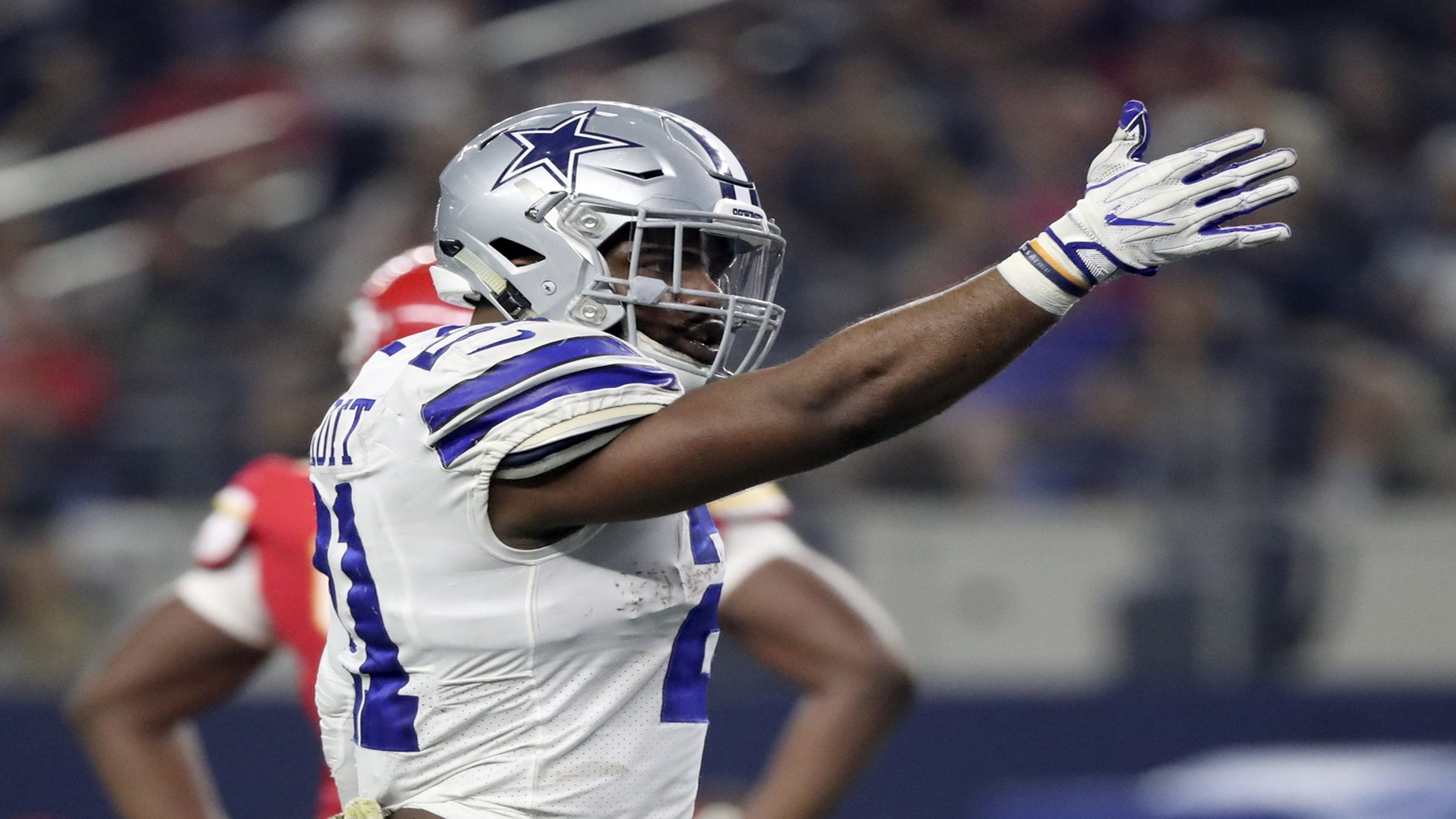 NFL camp report: Can Zeke Elliott carry Cowboys to playoffs?