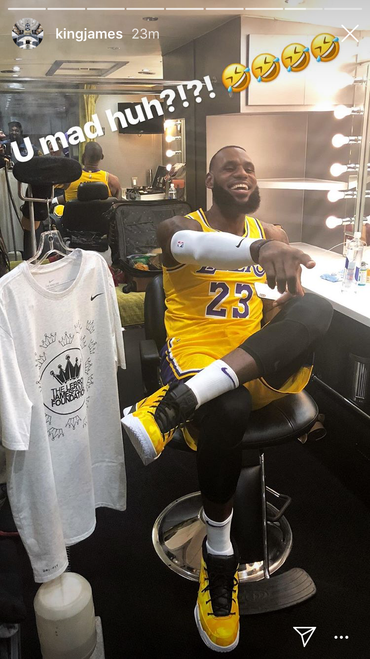 lakers jersey outfit