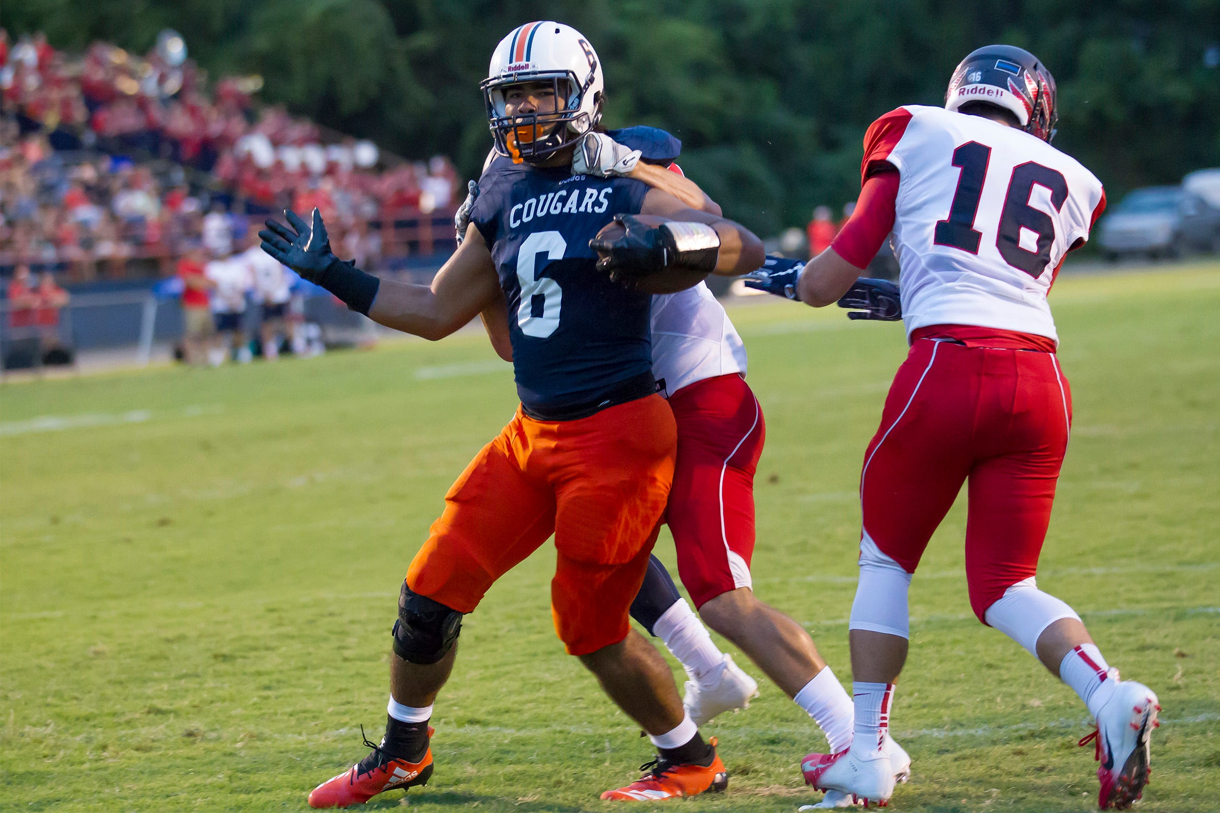 McCallie's massive O-line pushes through at Best of Preps jamboree