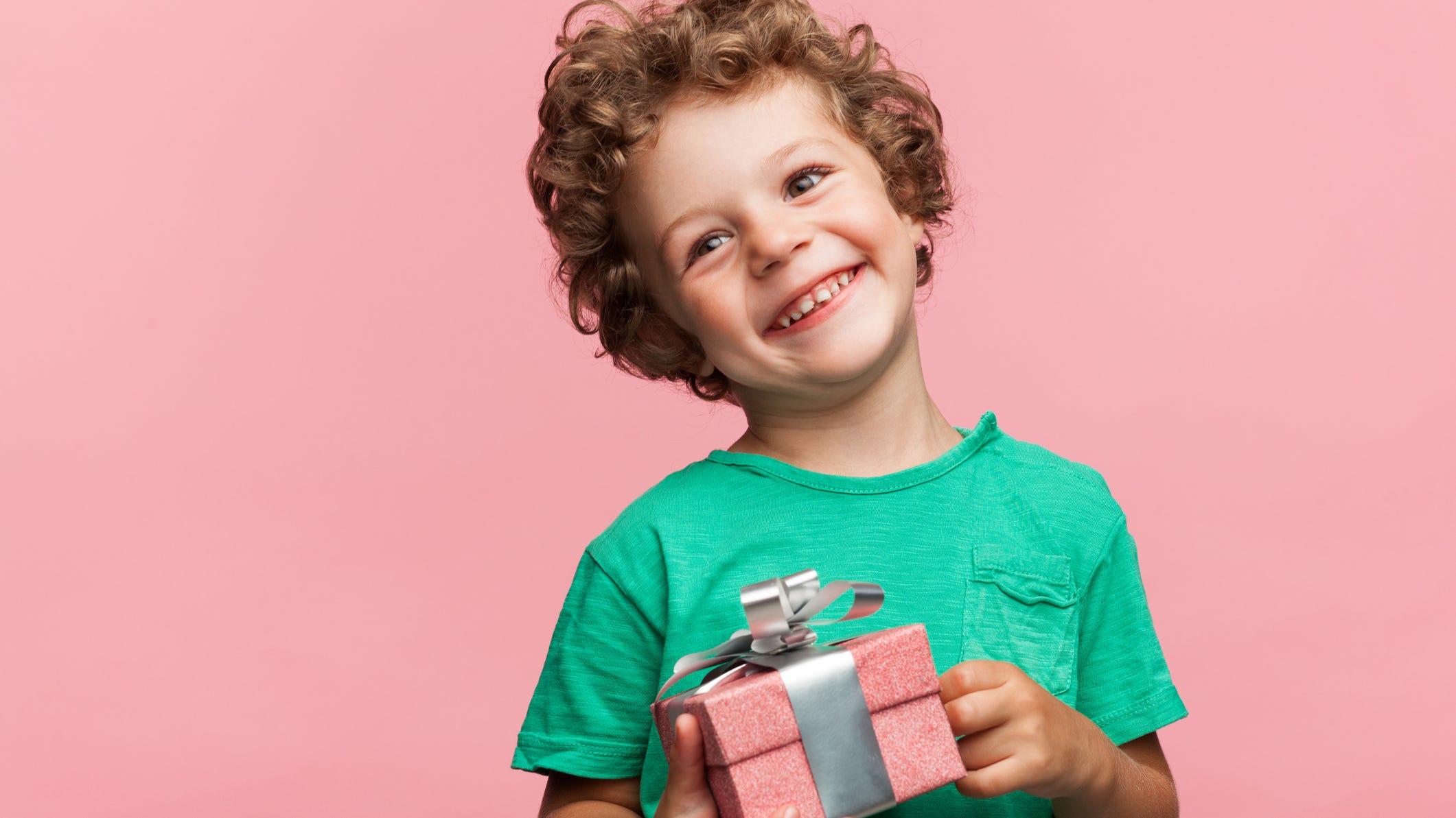 Are You Spending Too Much On Kids Birthday Gifts World Is Newz