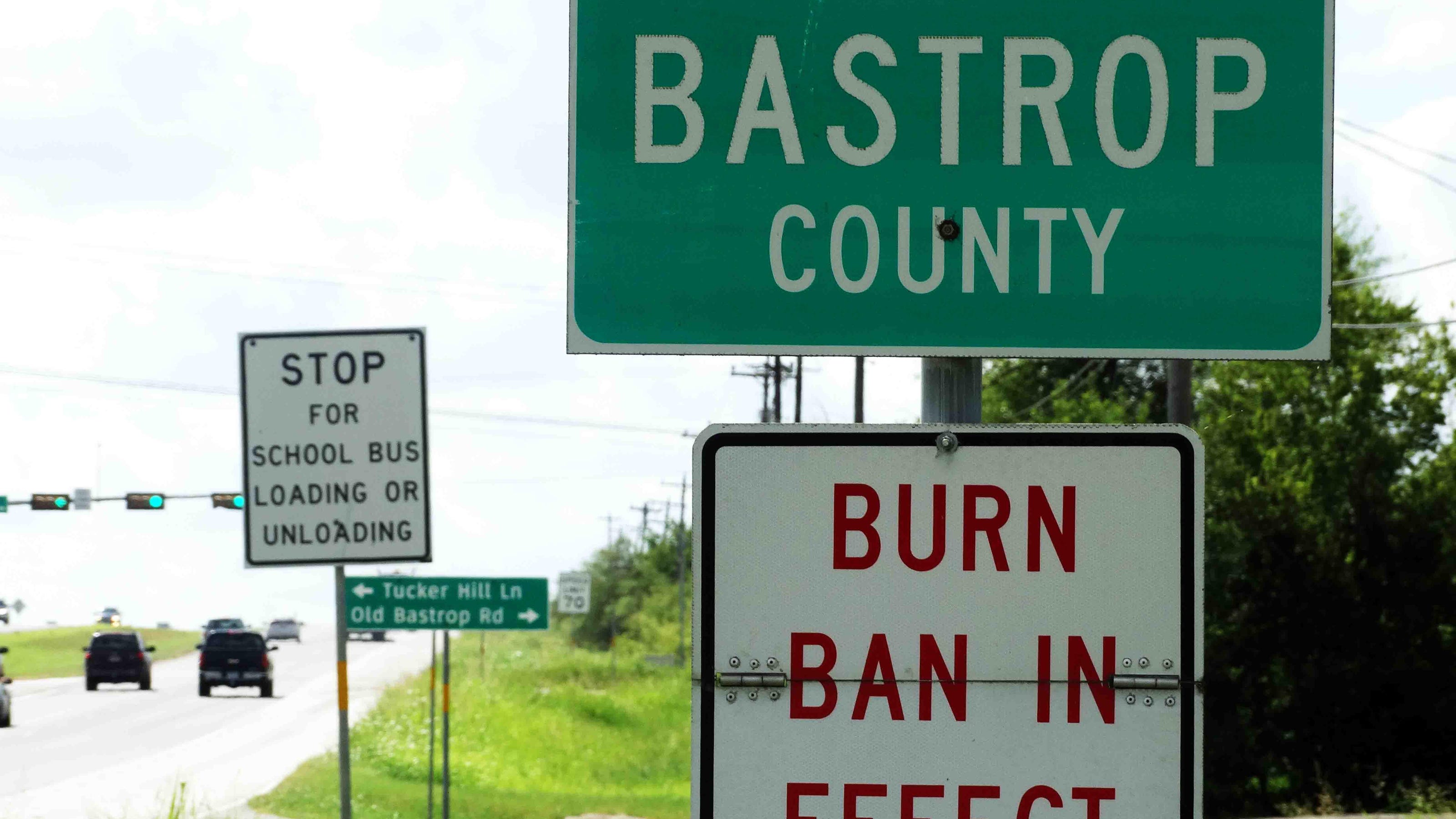 Amid wildfire threat, Bastrop County judge issues burn ban