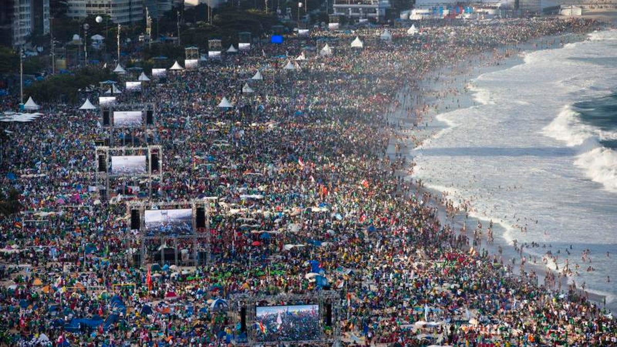 Fact Check Beach Photo Online Shows Rio De Janeiro Not Raleigh Nc