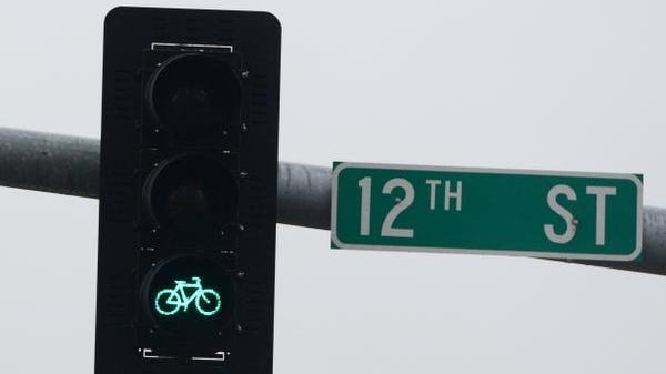 green bike light