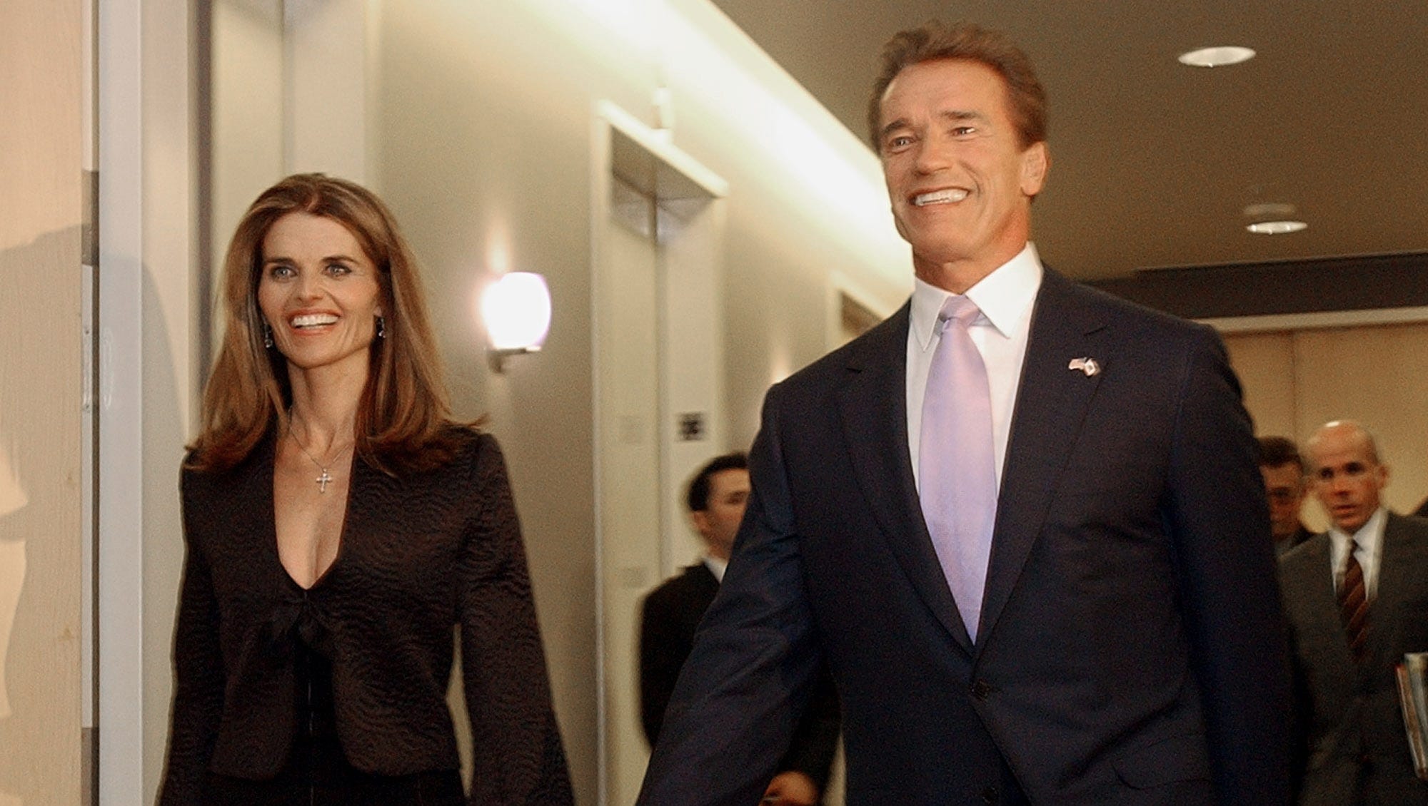 Schwarzenegger Opens Up Admits Affairs In New Book
