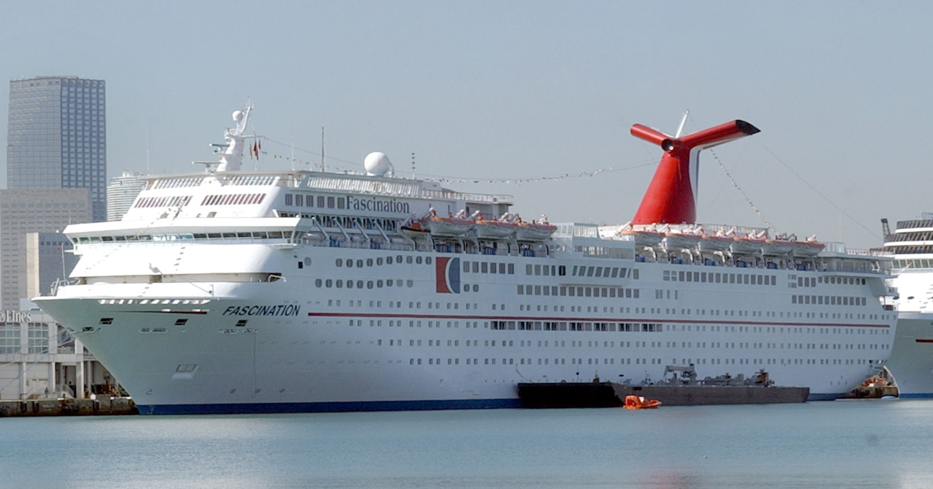 cruise ships owned by carnival