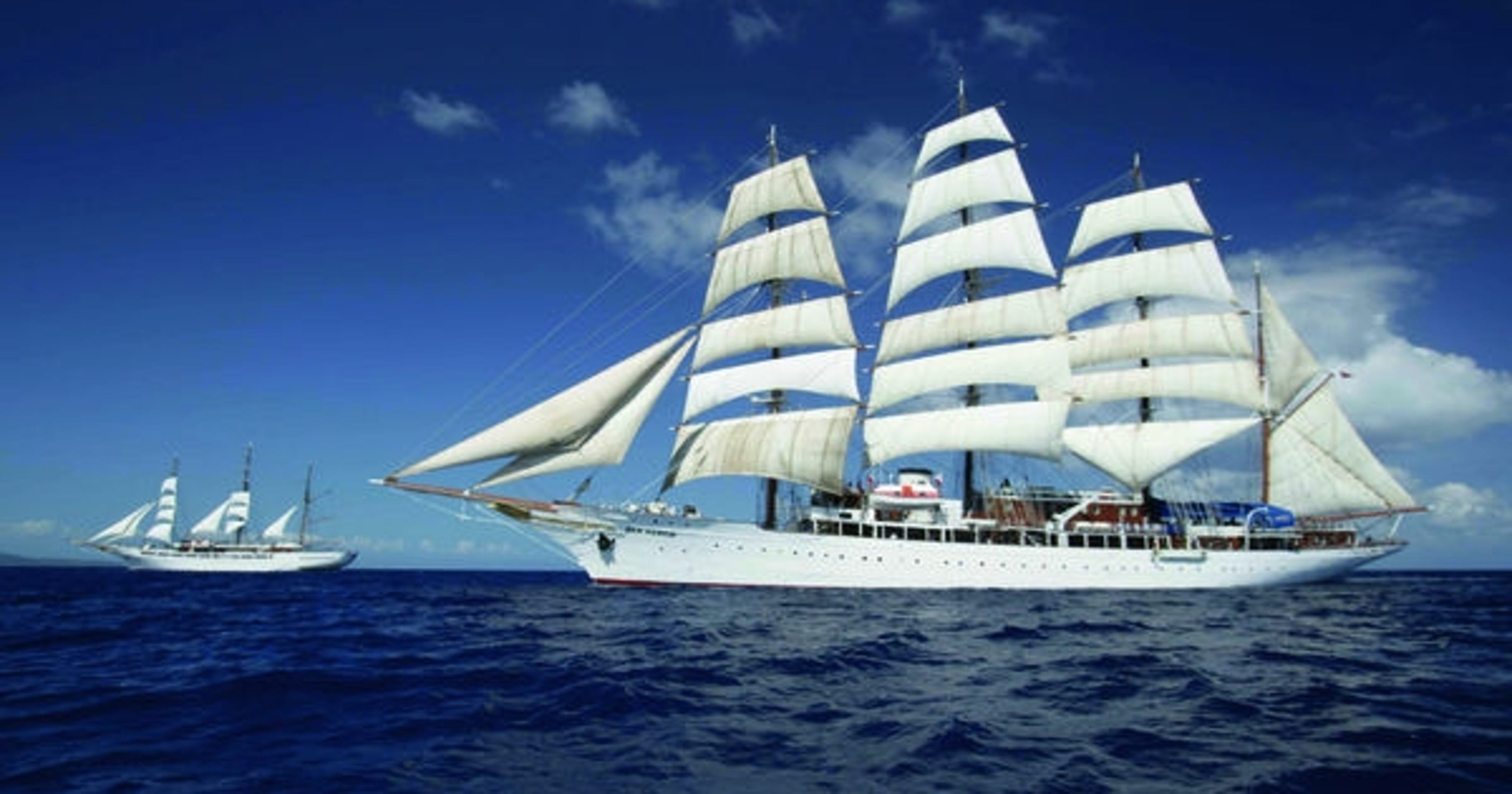 Popular sailing ships to cruise in tandem