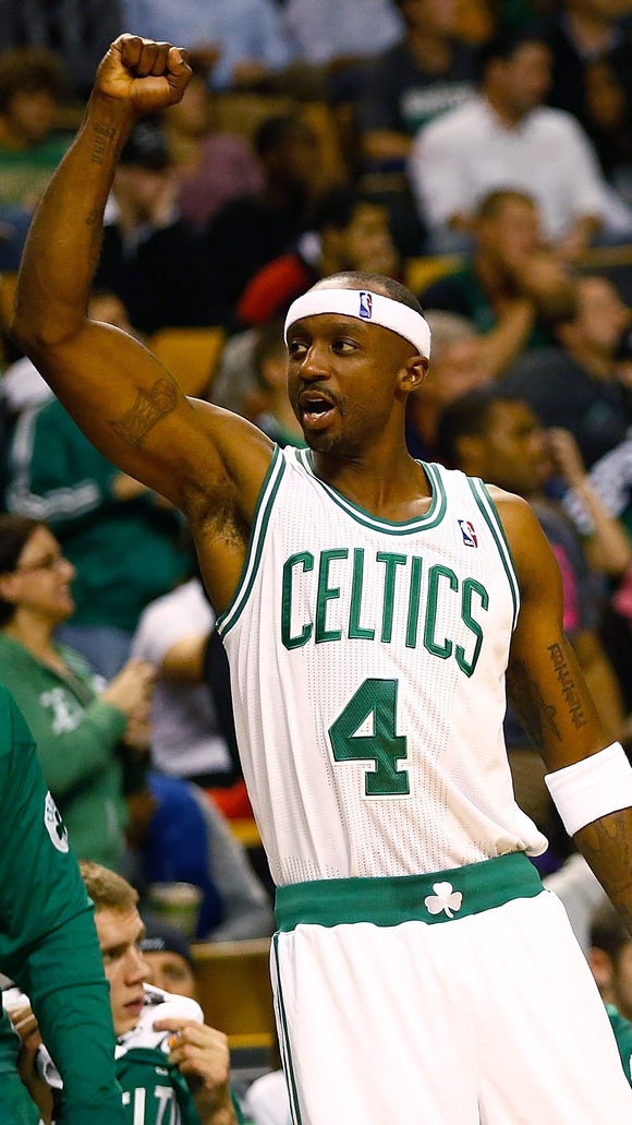 Jason Terry eager to show his Celtics pride and hate Heat, Lakers