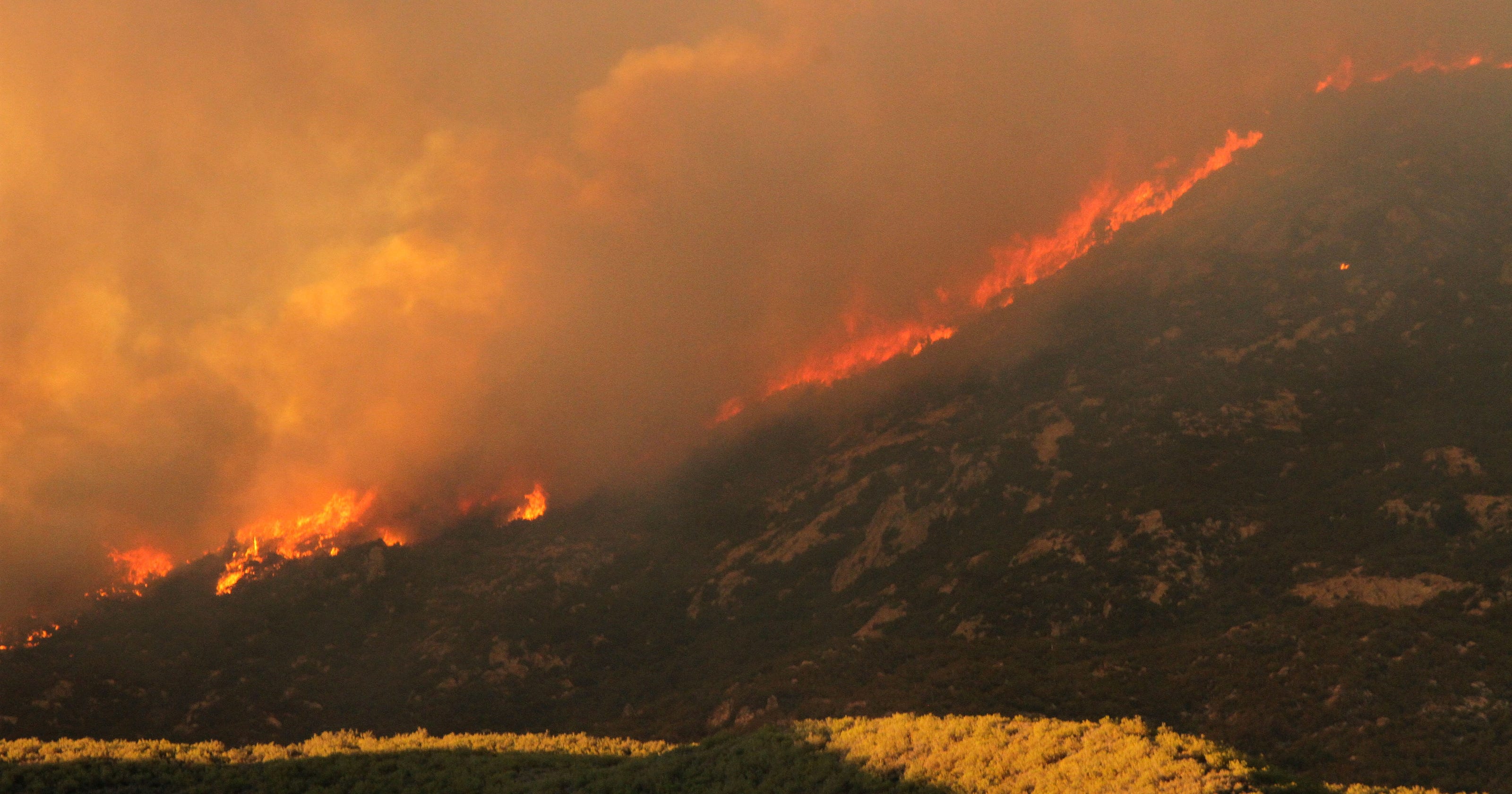 California Fire Burns Toward Palm Springs Area 2706
