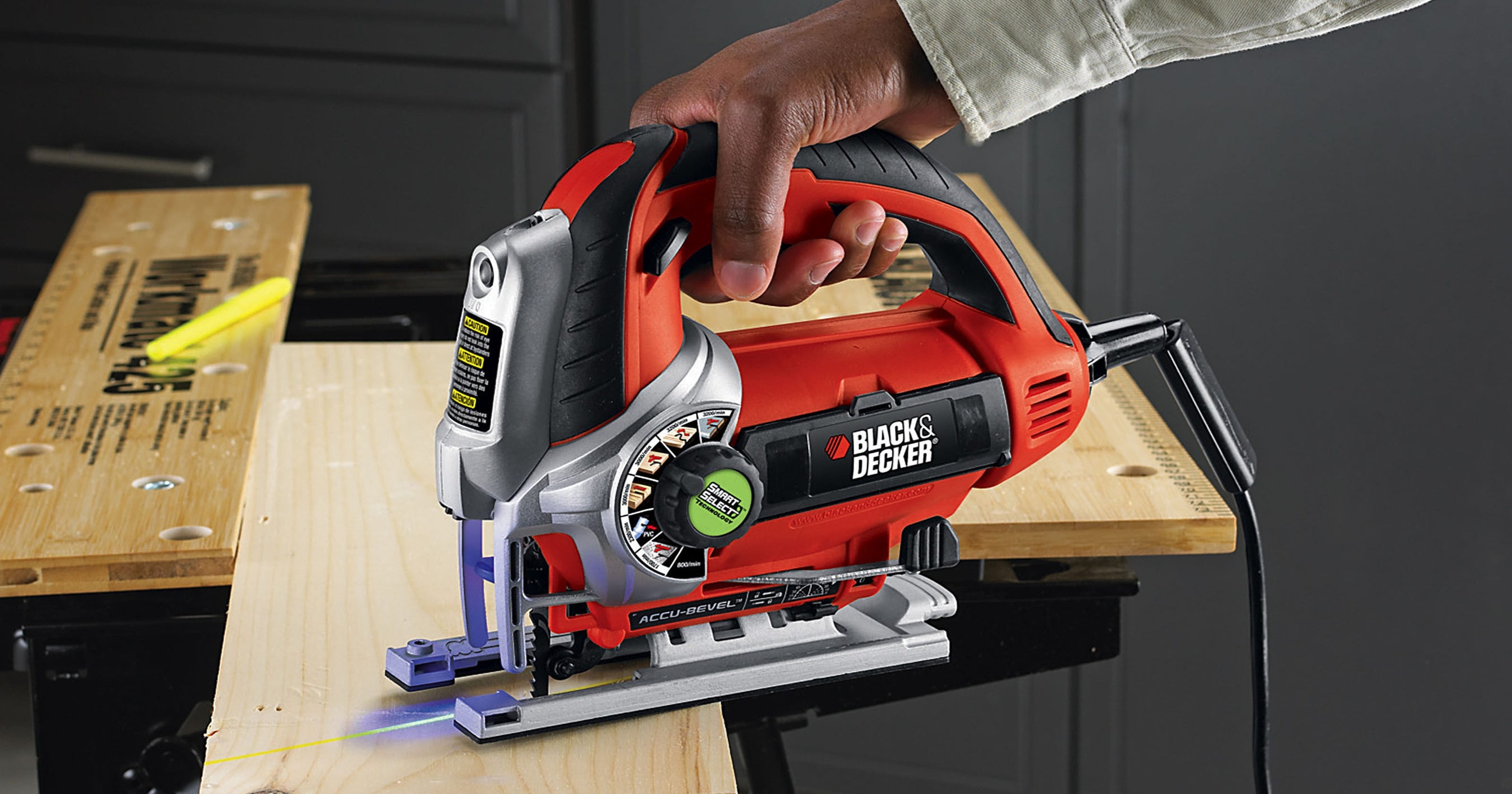 Stanley Black & Decker profit rises, tops view