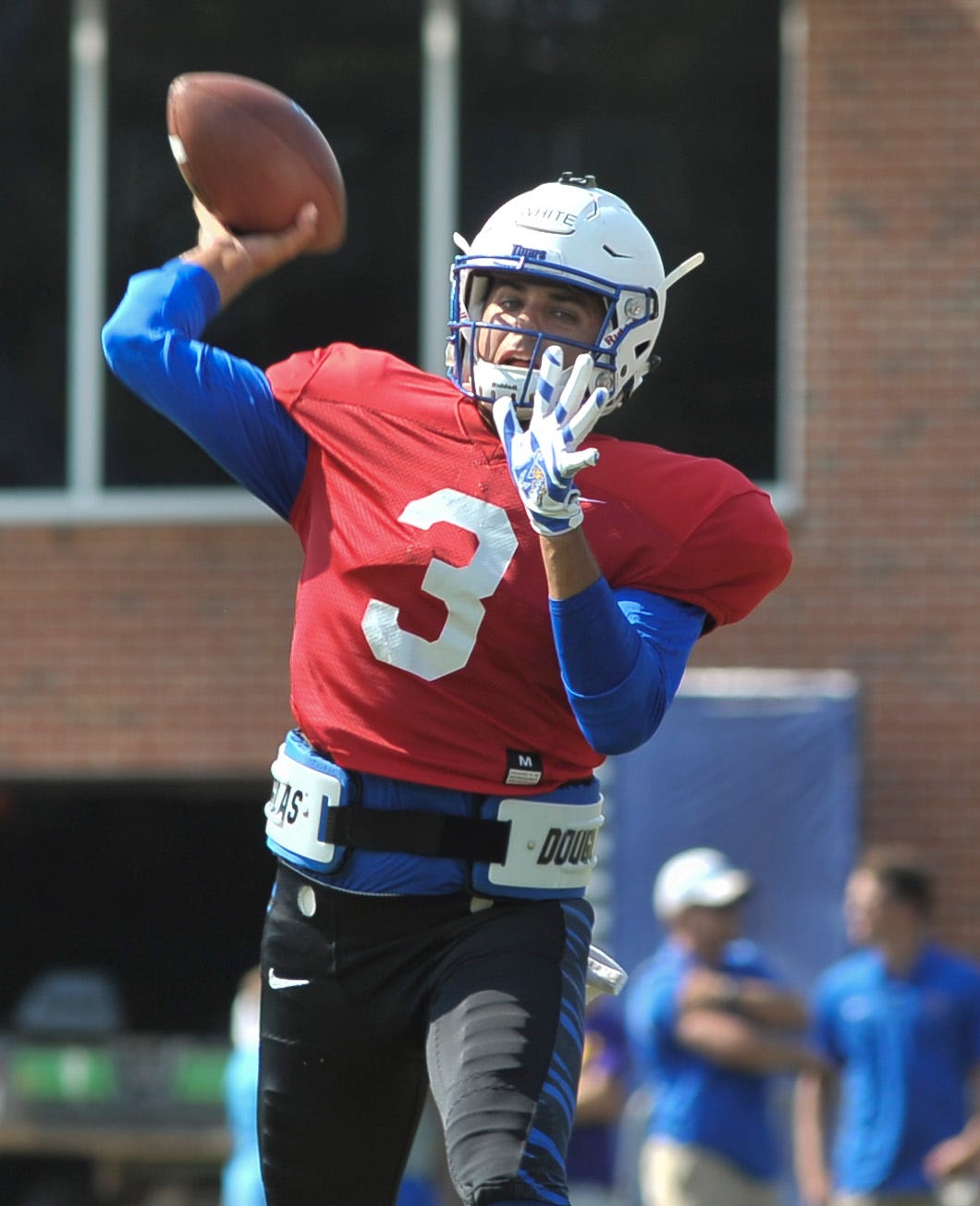 Memphis Football: Mike Norvell Names Brady White QB, David Moore Leaves