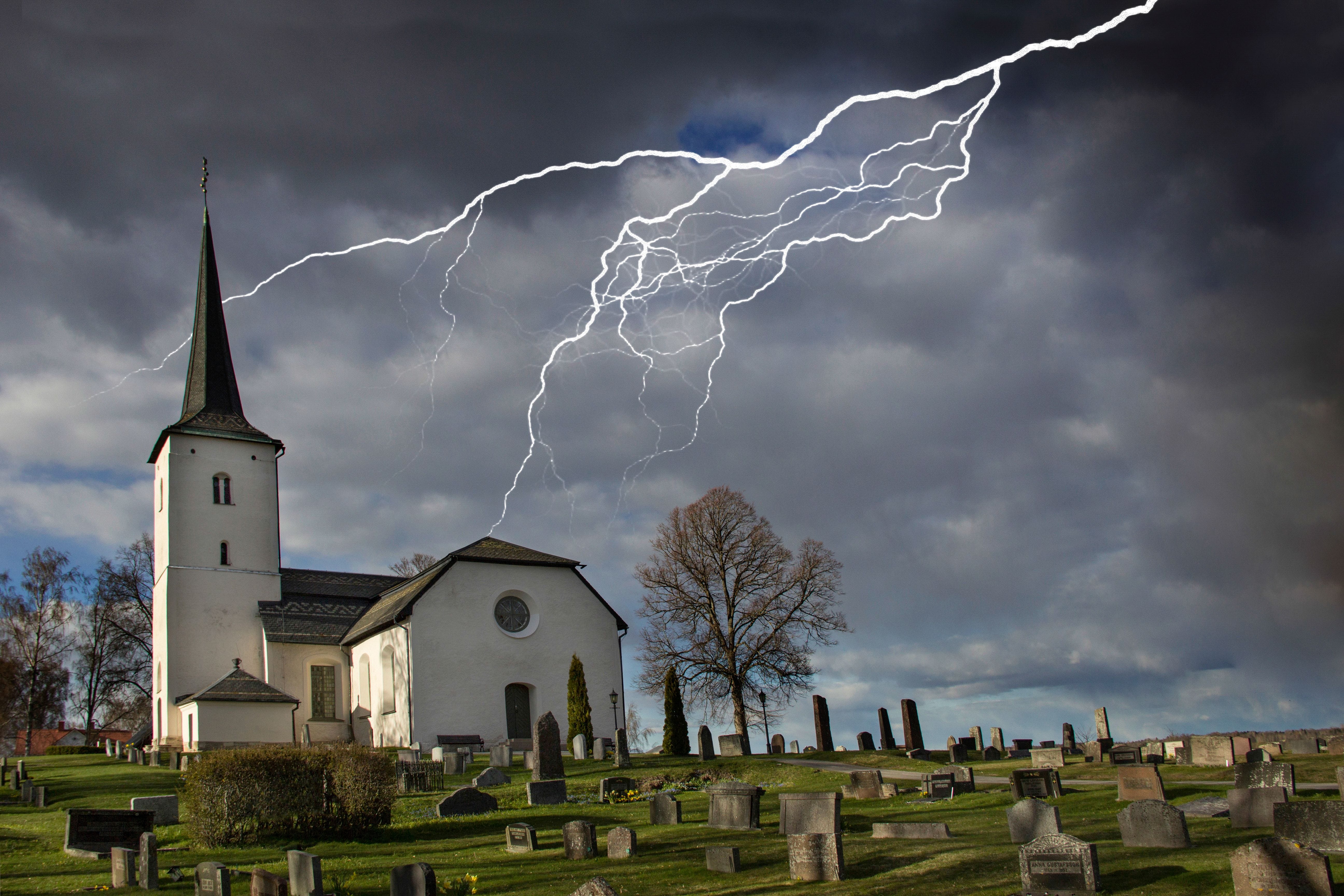 Shocking: Alabama Pastor Struck By Lightning Says 'Lord Had His Hand On Me'