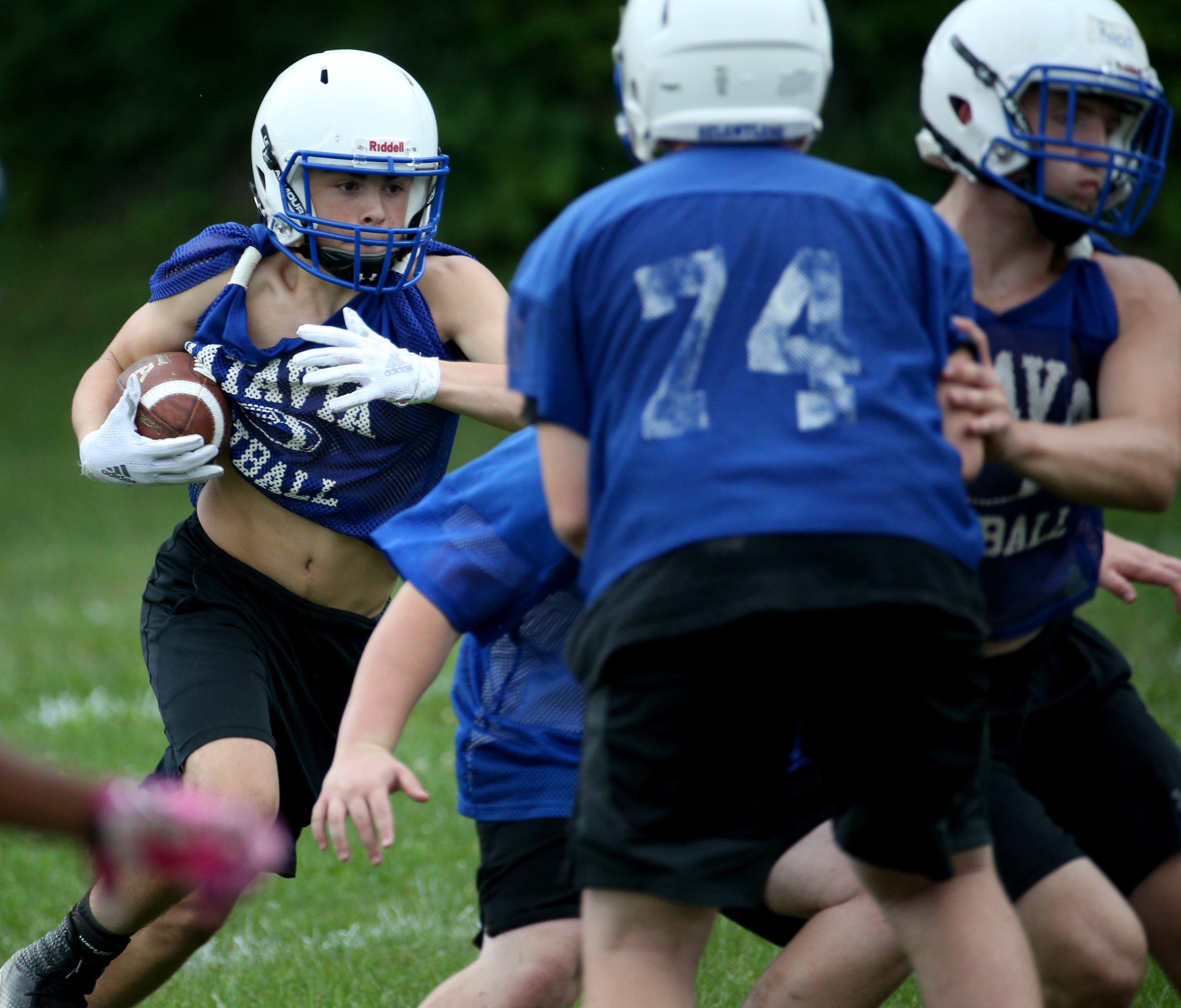 High School Football: The Top Players And Teams In Class B