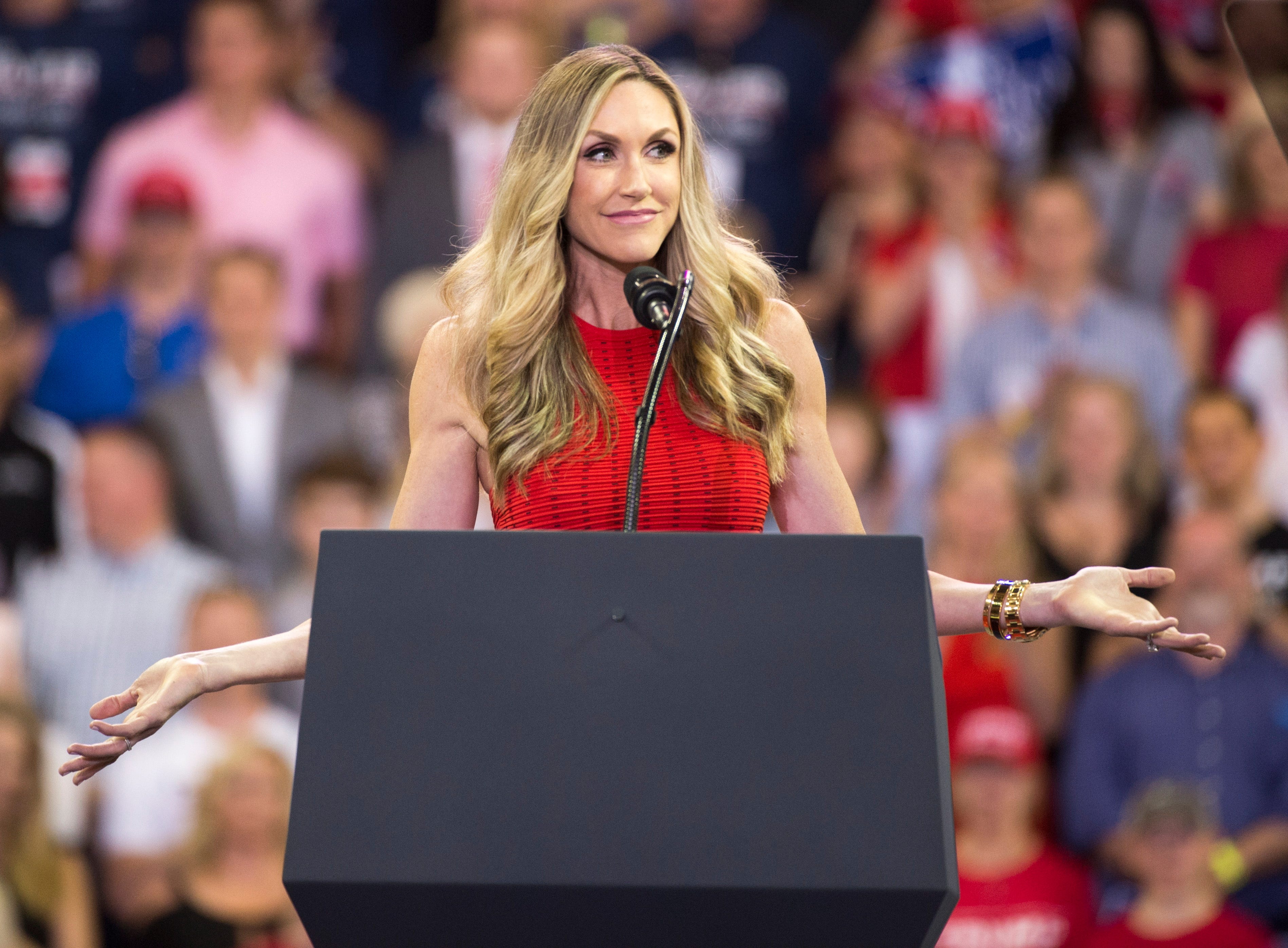 Wilbur Ross, Lara Trump Comments On Government Workers Are Out Of Line