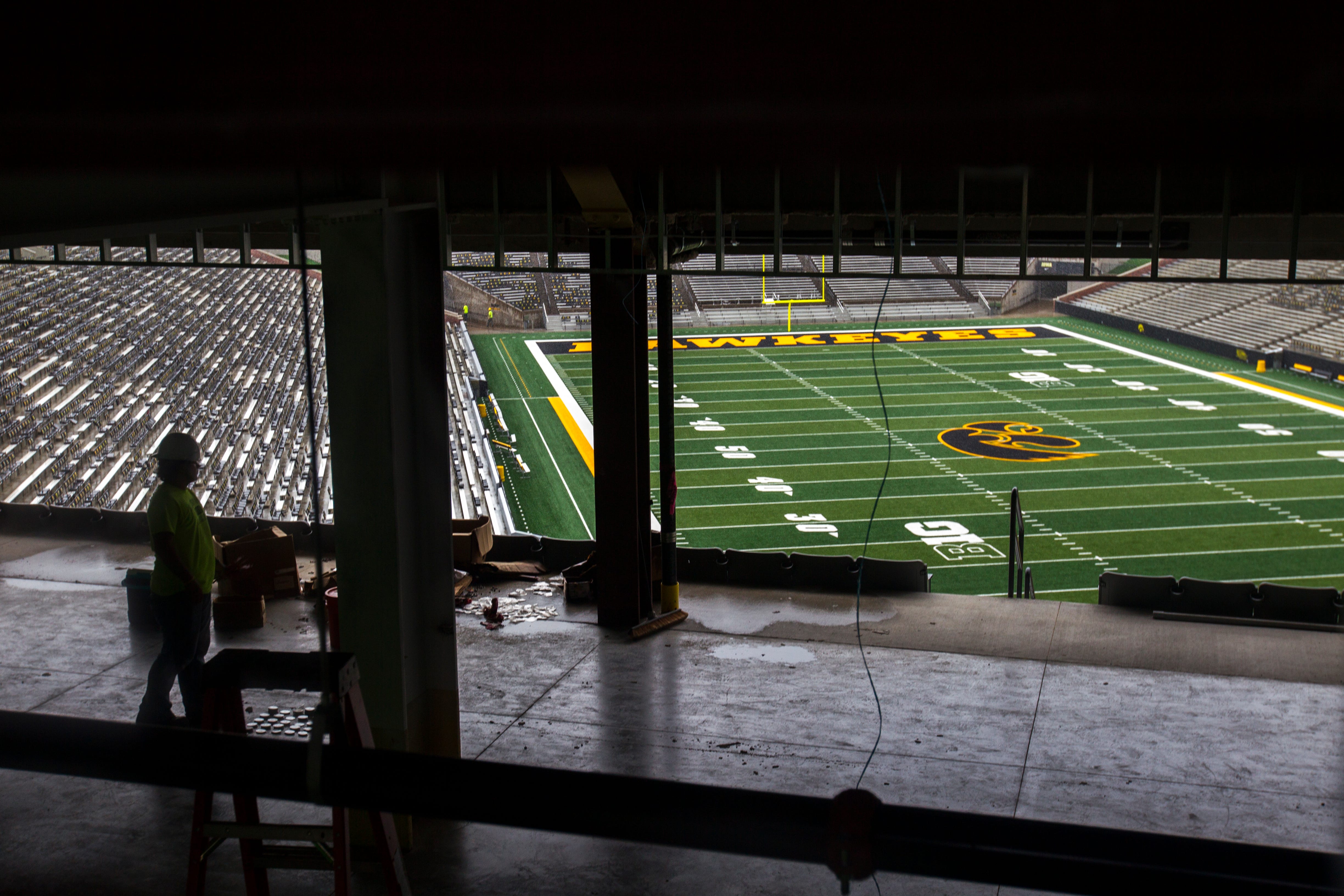 Iowa Football: Optimistic Hawkeye Fans Will Embrace Kinnick Stadium ...