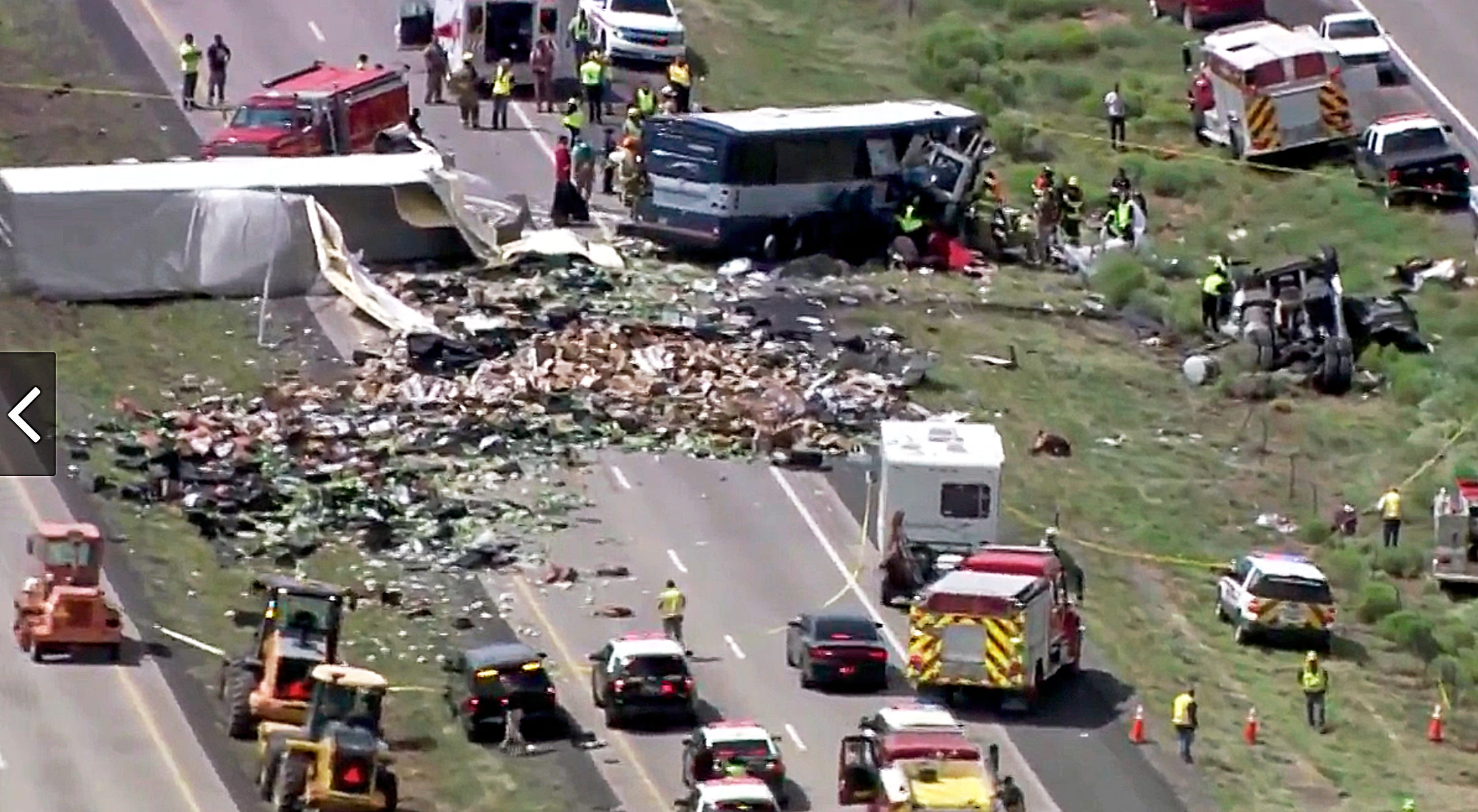 4 dead in crash in New Mexico; bus passed through Missouri — unknown if