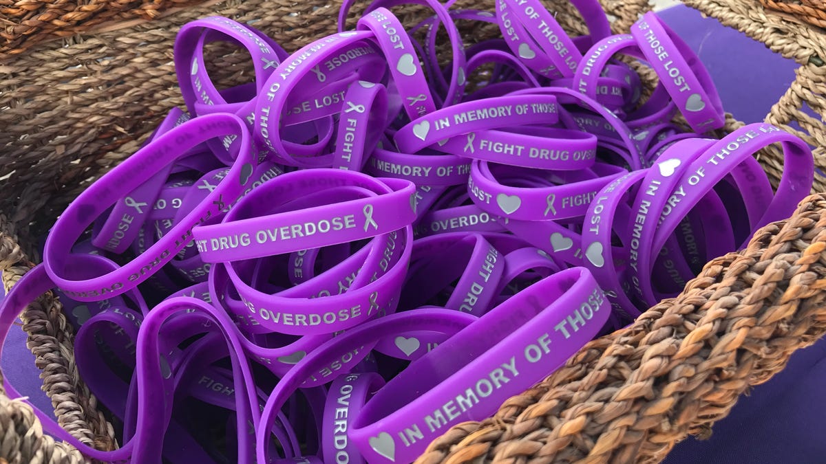 overdose awareness bracelet