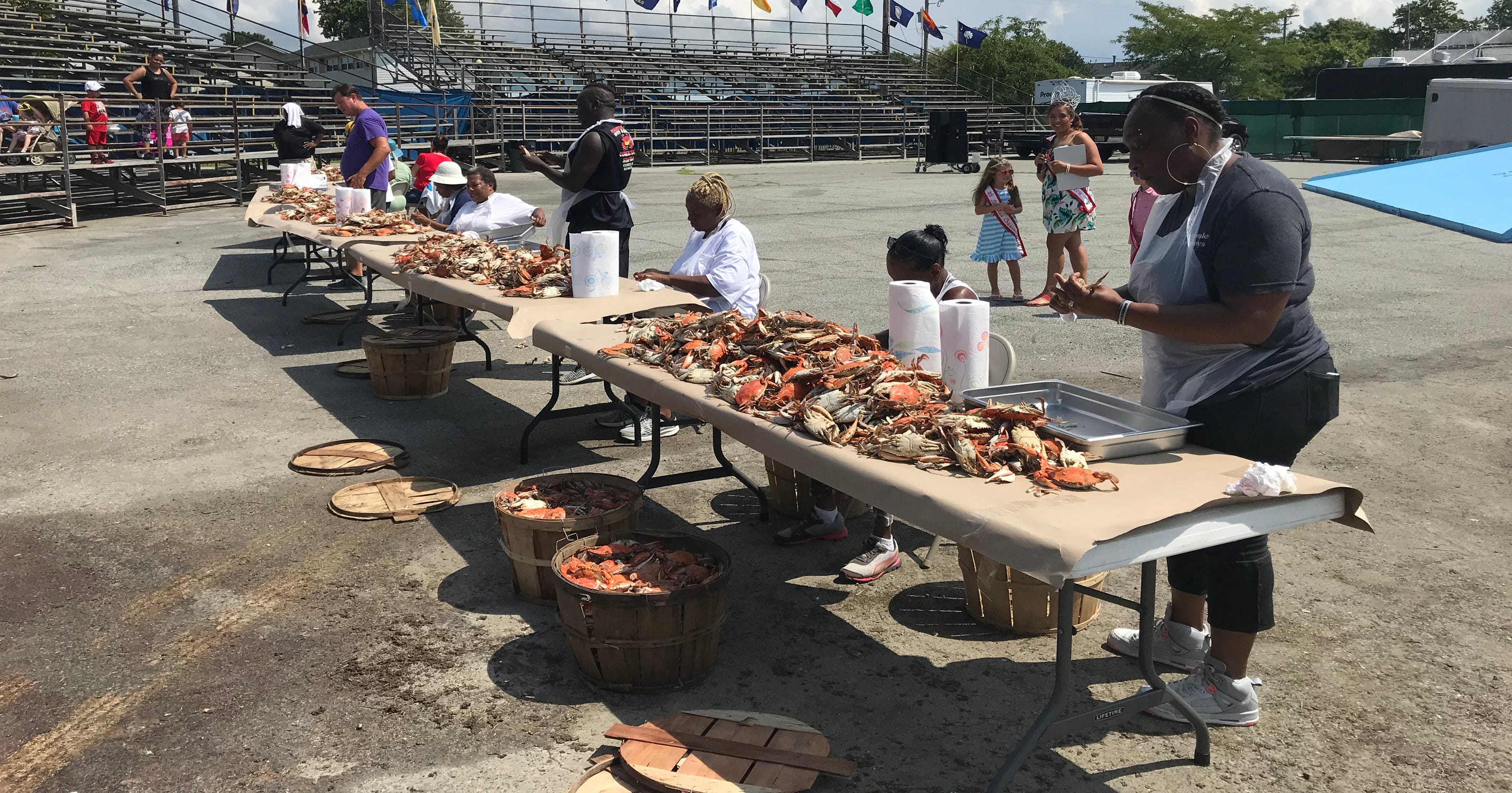 Crisfield's Hard Crab Derby draws crowds, competition