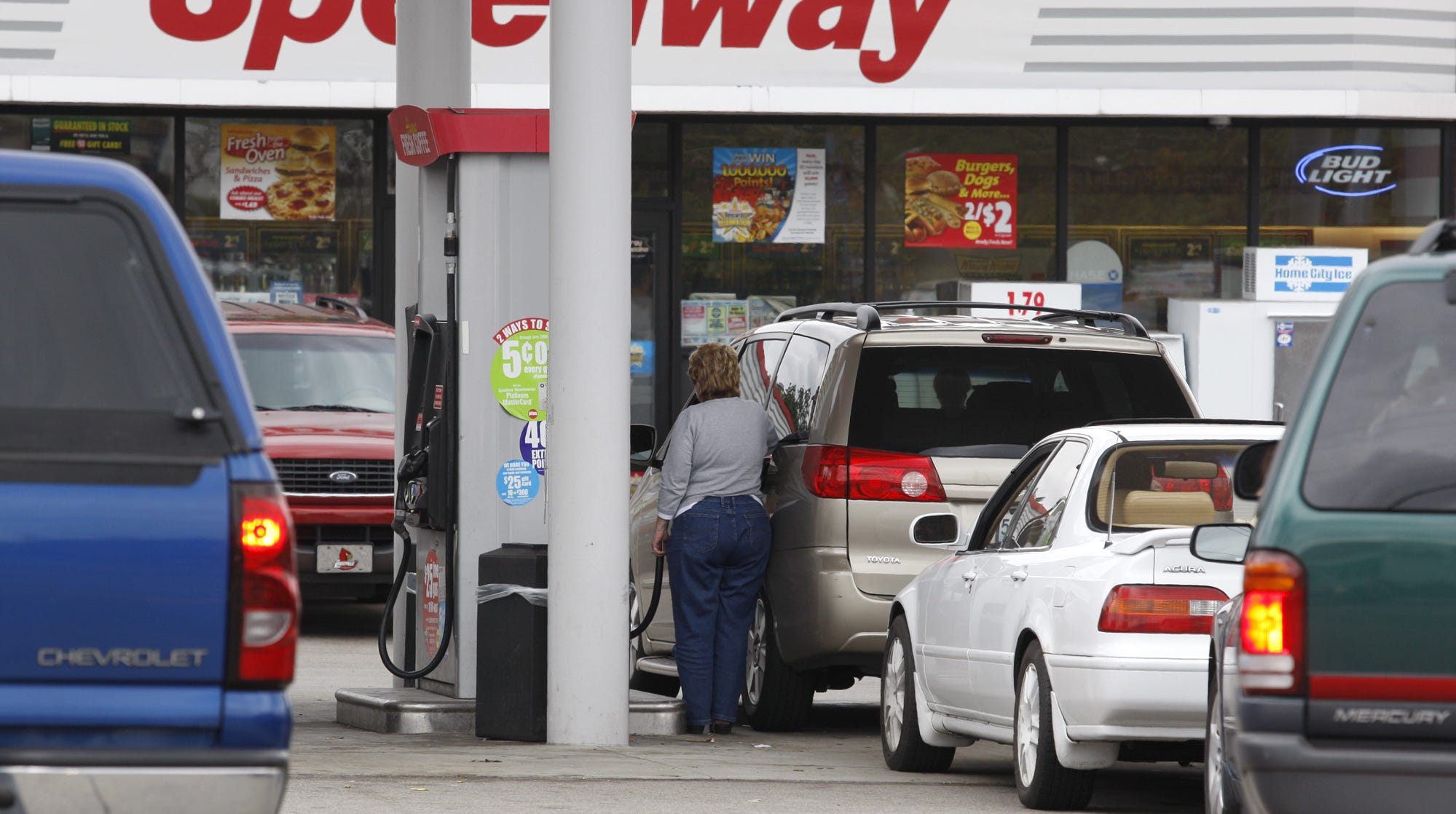 kentucky gas prices drop amid coronavirus pandemic stay at home order kentucky gas prices drop amid
