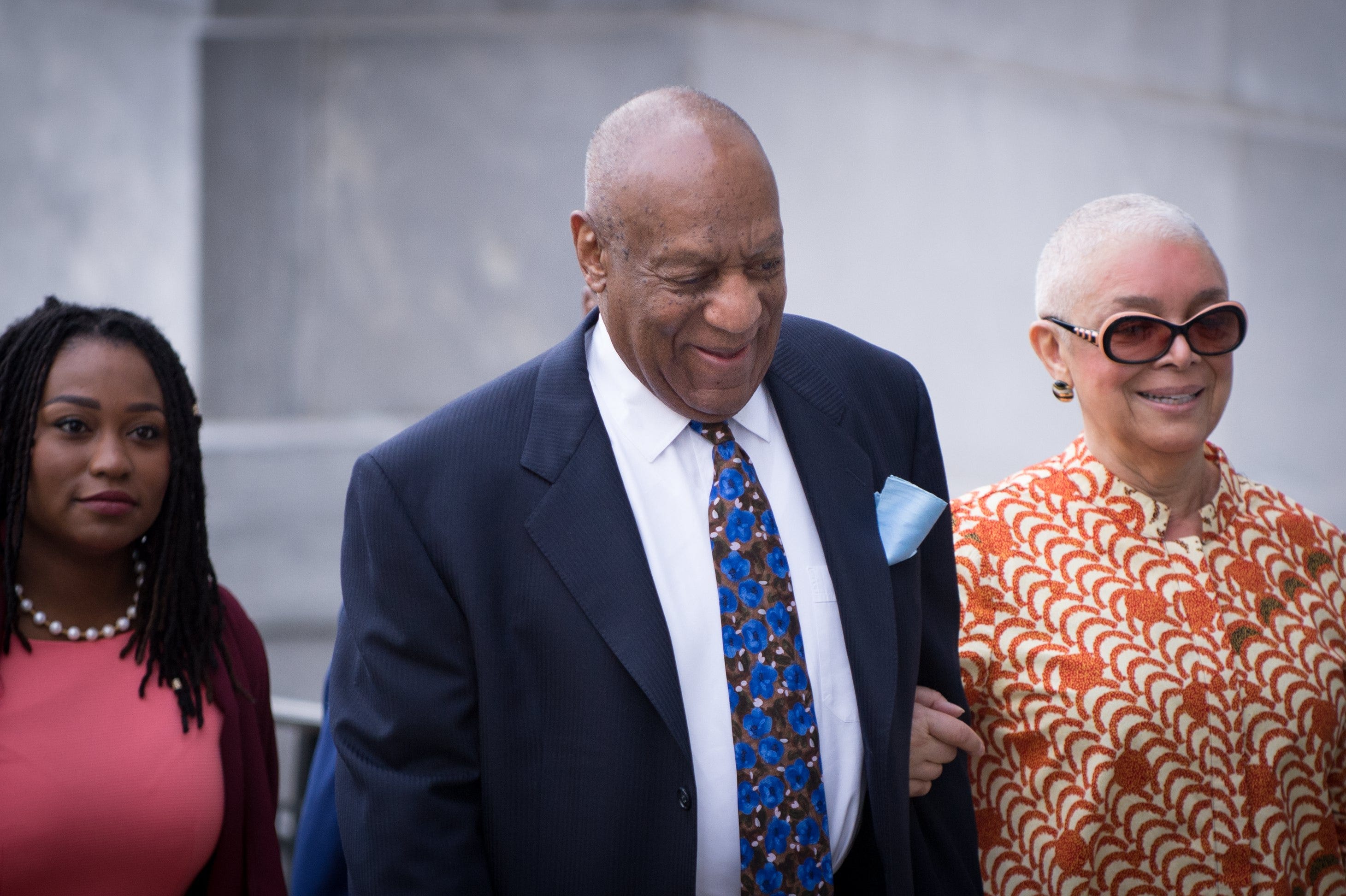 Camille Cosby Demands Husband Bill Cosby S Judge Be Investigated