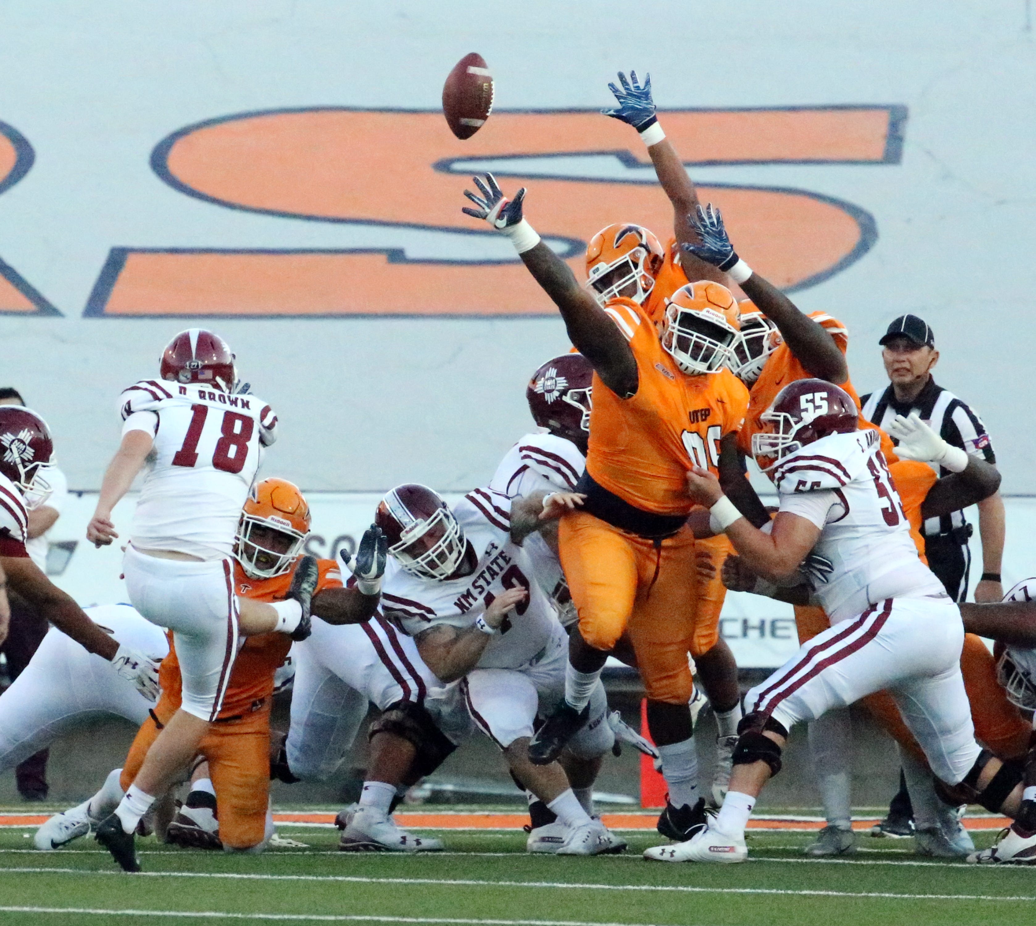 Nmsu Makes Plays Utep Can T Longest Football Losing Streak Hits 16