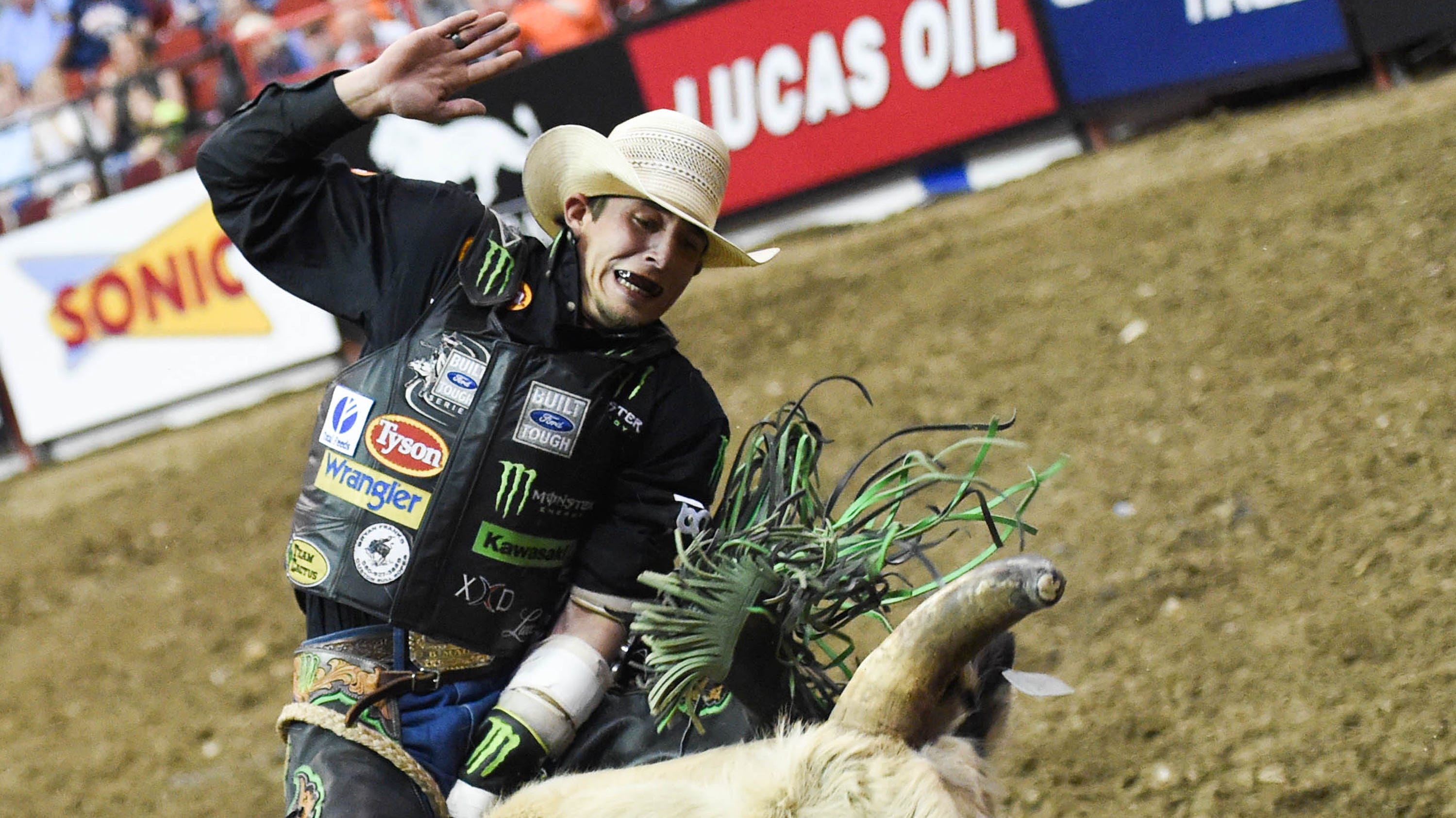 Rodeo J.B. Mauney is at the top of his game, and he's a smoker
