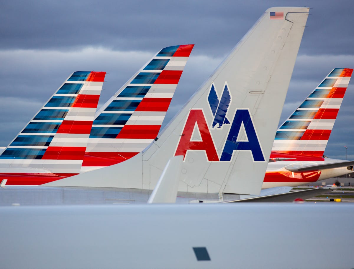 do you have to be vaccinated to fly american airlines