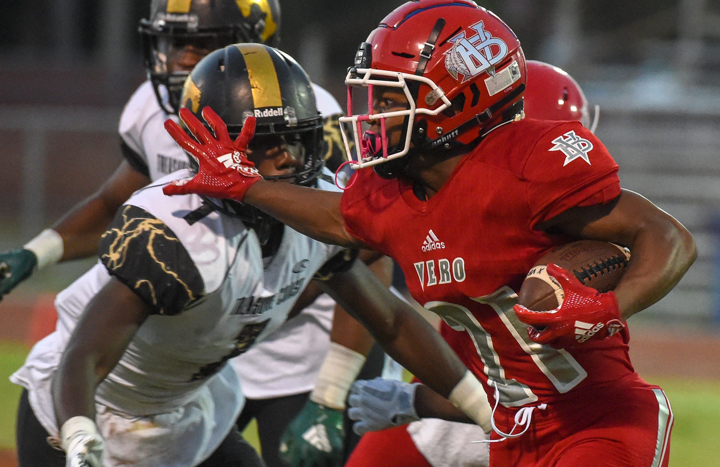 Vero Beach Football Closes On No 1 Seed For Class 8a Playoffs